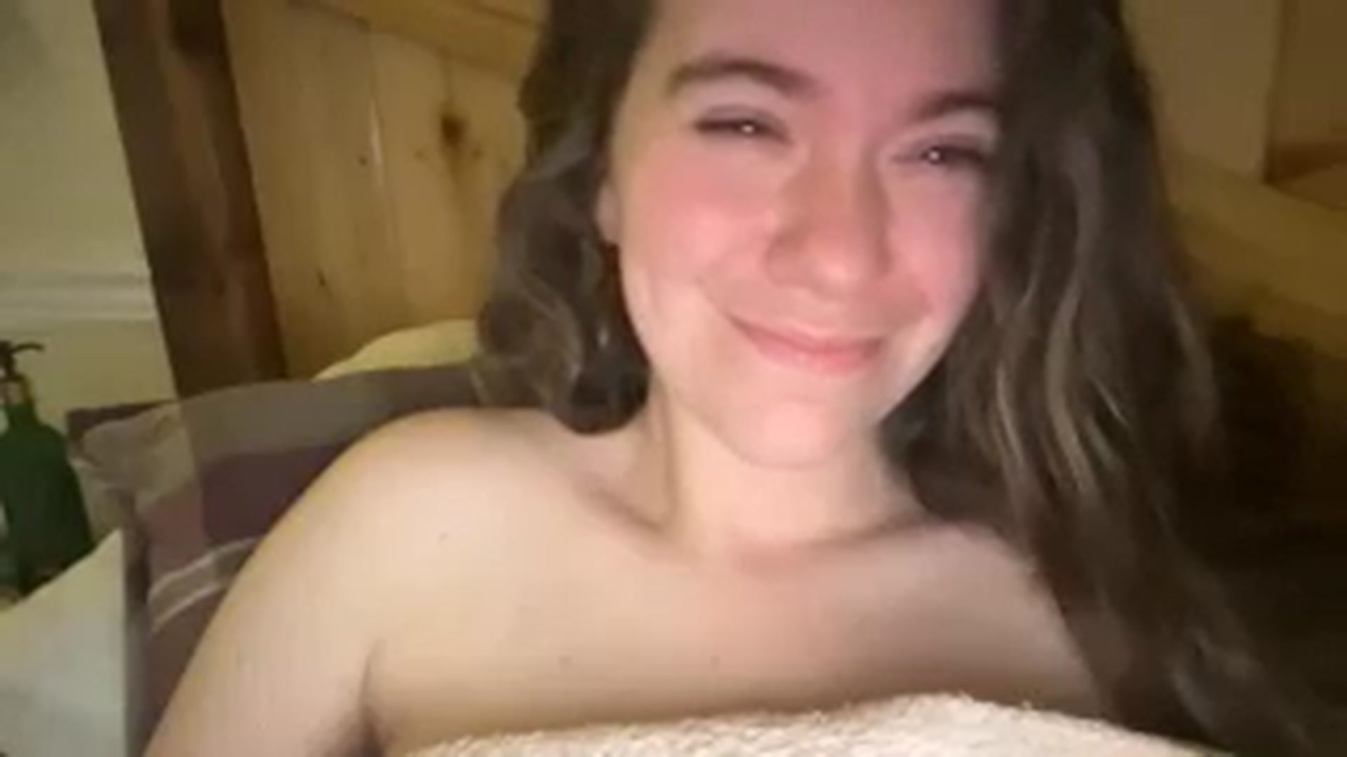 Gallery image thumbnail from Trixiegirl3's myfreecams stream on, 10/15/2025, 24:53 image 20 of 20