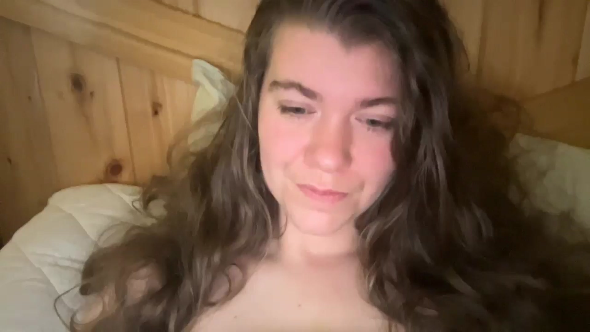 Gallery image thumbnail from Trixiegirl3's myfreecams stream on, 10/15/2025, 20:58 image 19 of 20