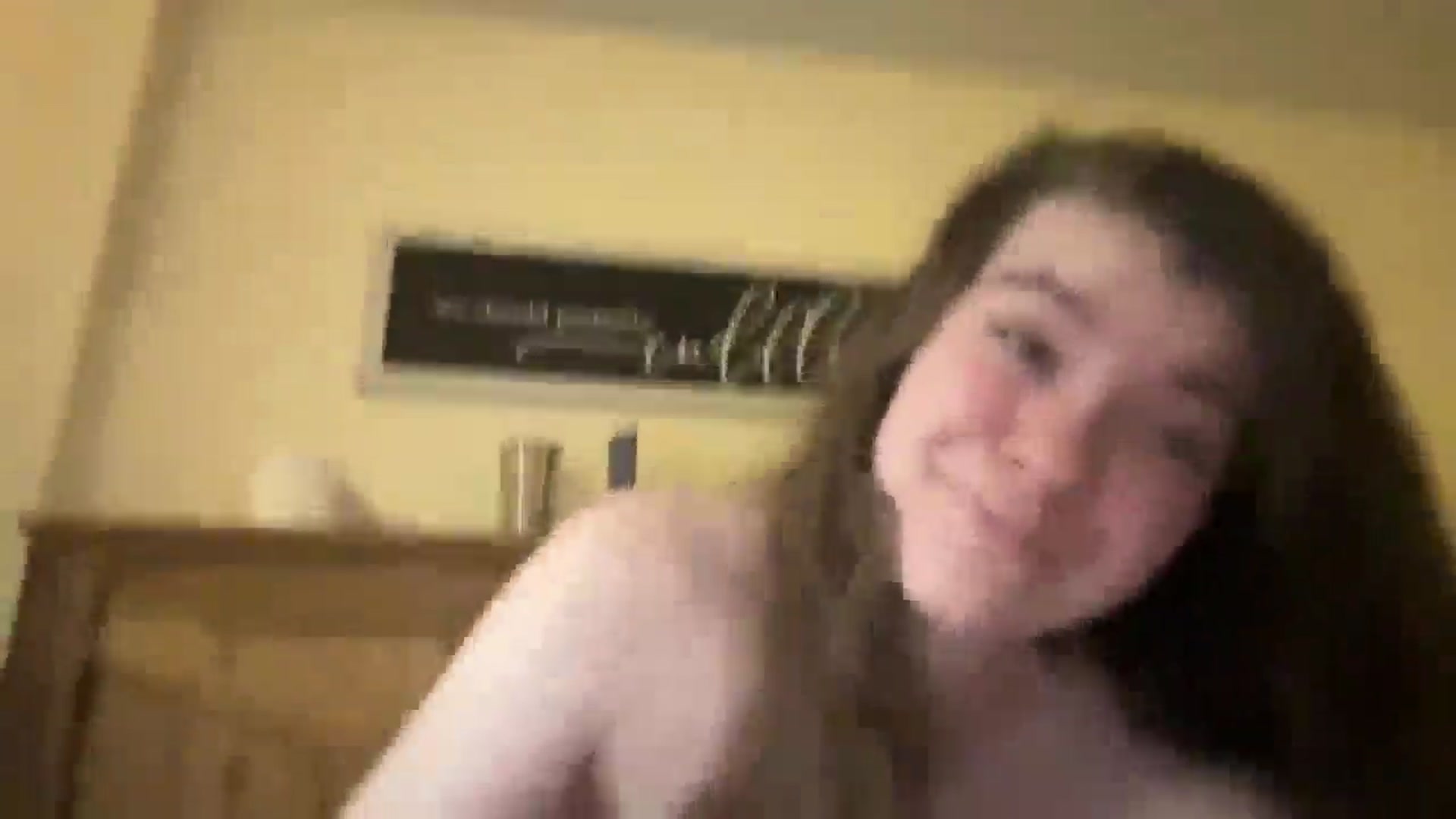 Gallery image thumbnail from Trixiegirl3's myfreecams stream on, 10/15/2025, 20:58 image 3 of 20