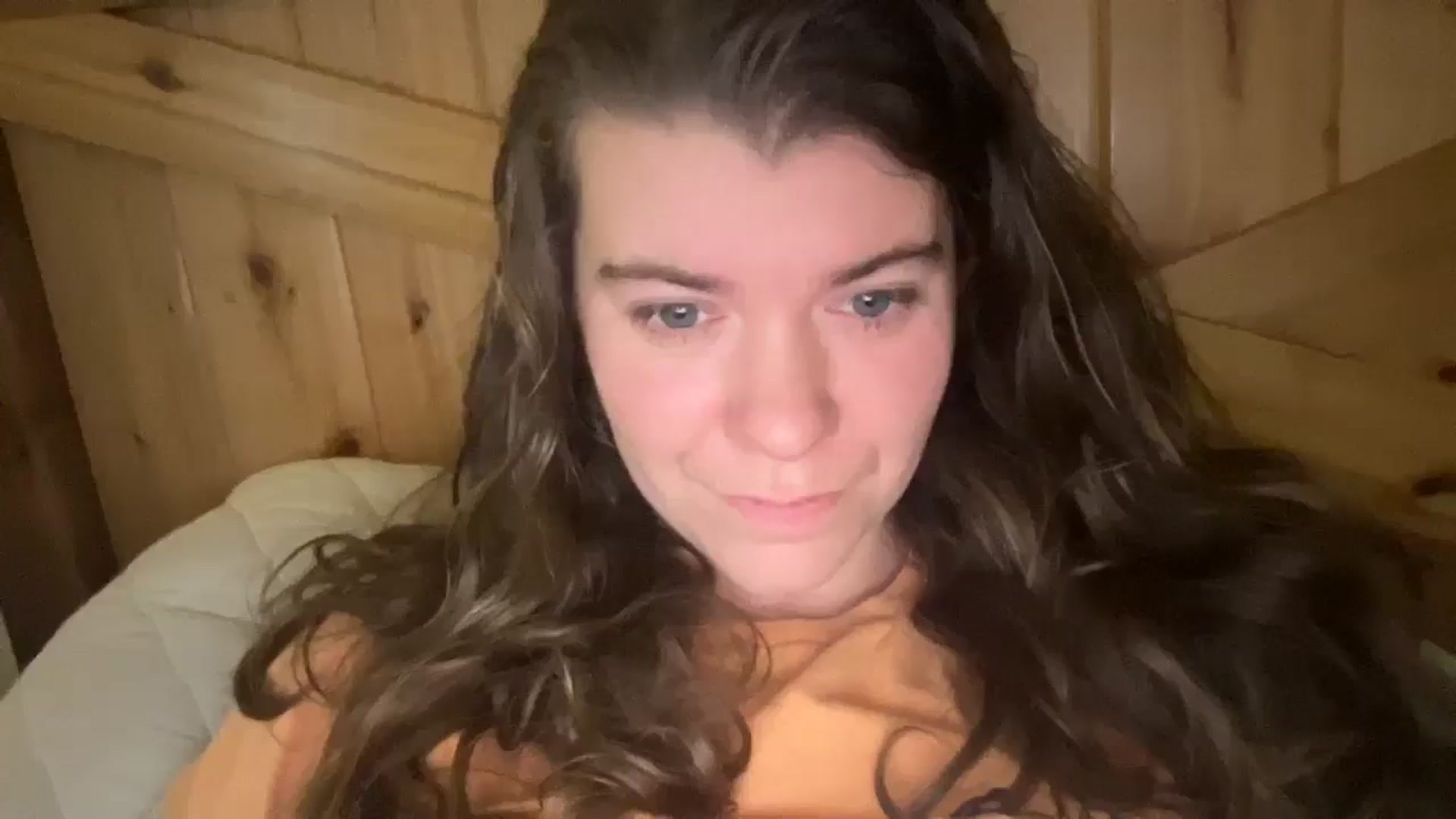 Gallery image thumbnail from Trixiegirl3's myfreecams stream on, 10/15/2025, 23:59 image 7 of 20