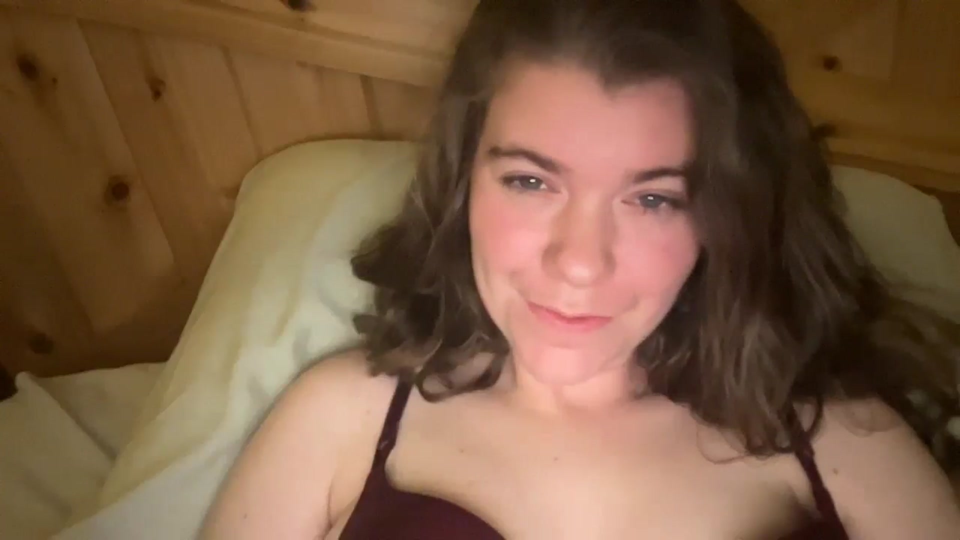 Gallery image thumbnail from Trixiegirl3's myfreecams stream on, 10/21/2025, 24:25 image 3 of 20