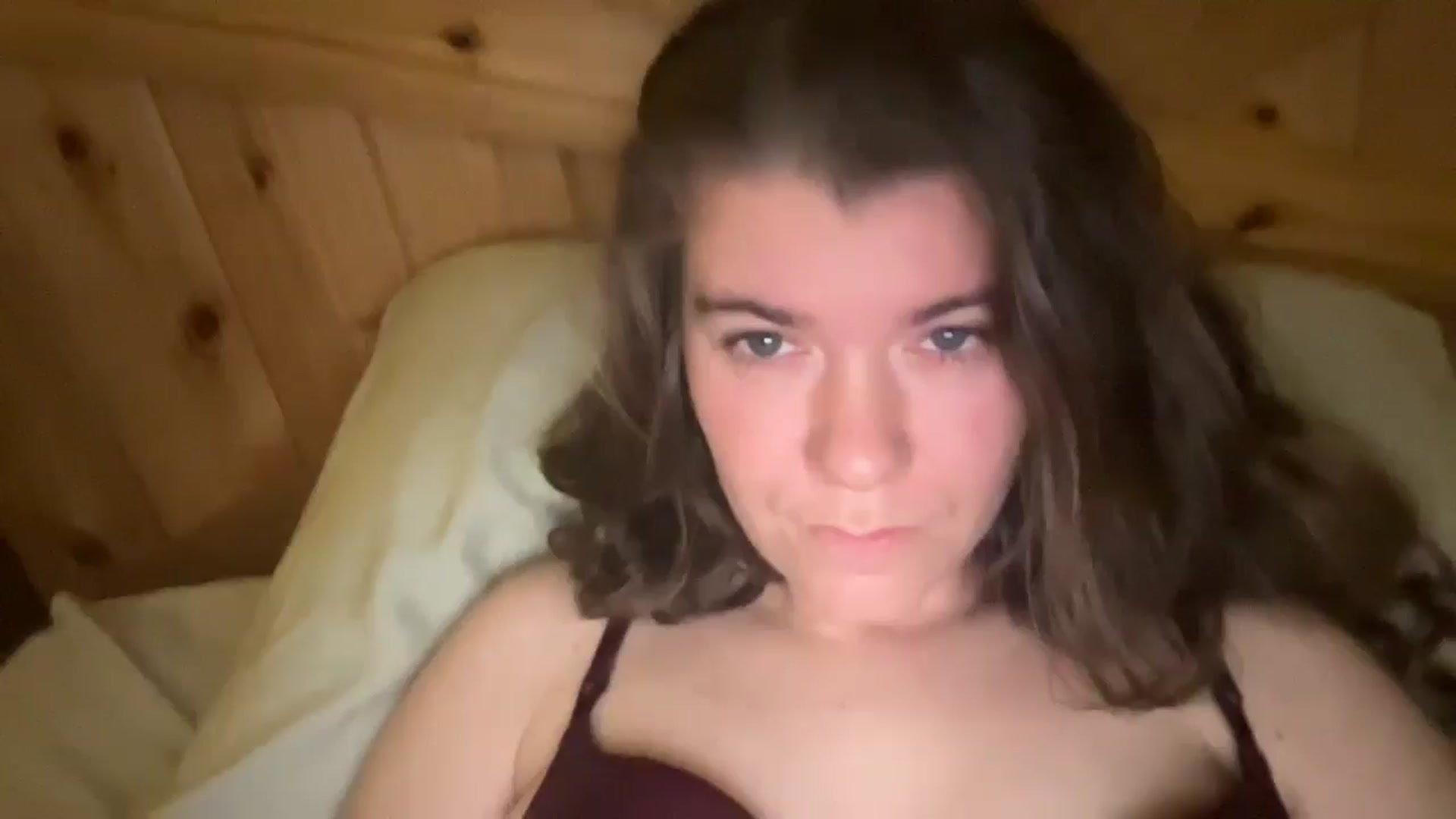 Gallery image thumbnail from Trixiegirl3's myfreecams stream on, 10/21/2025, 24:25 image 9 of 20