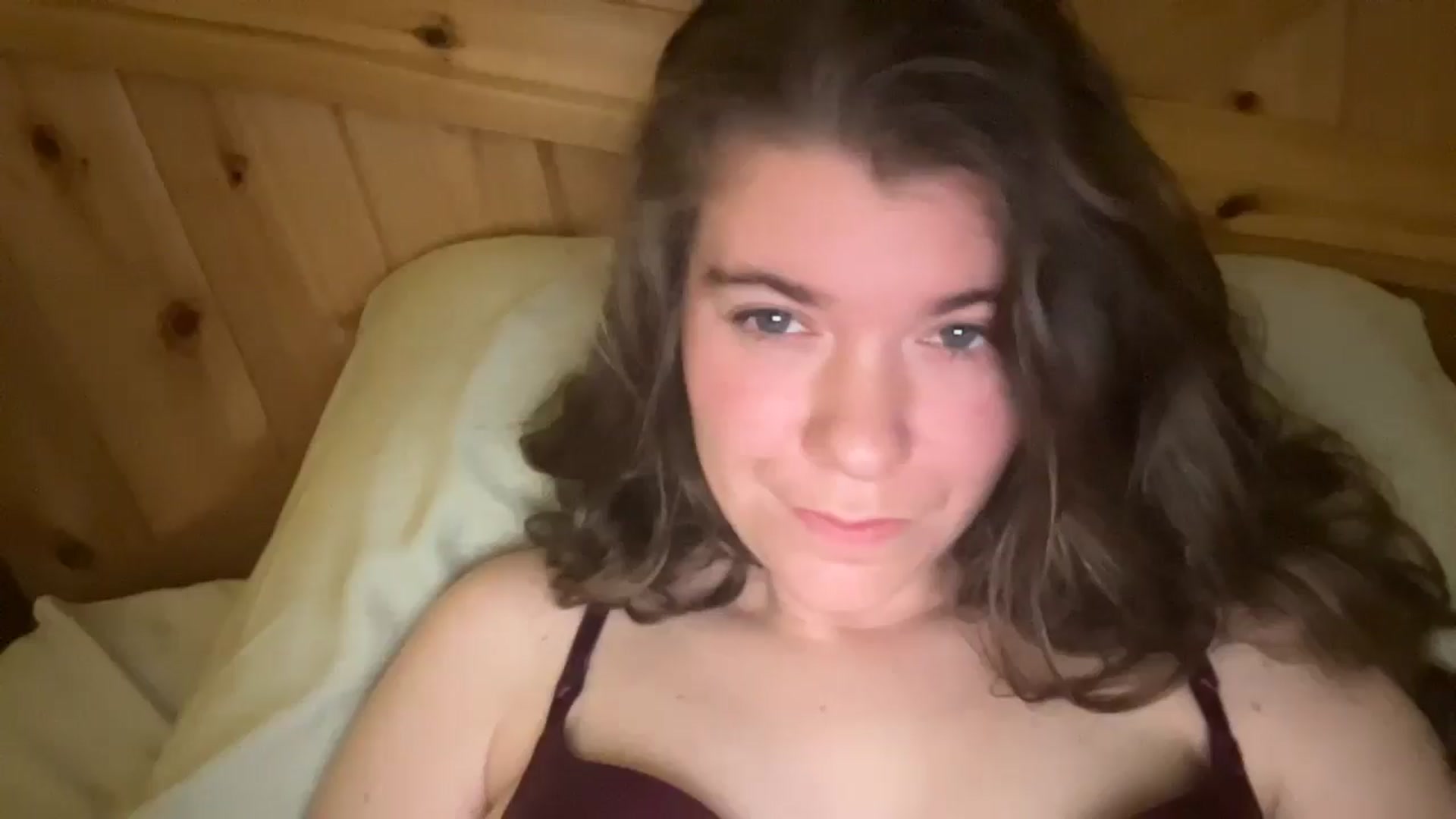 Gallery image thumbnail from Trixiegirl3's myfreecams stream on, 10/21/2025, 24:25 image 12 of 20