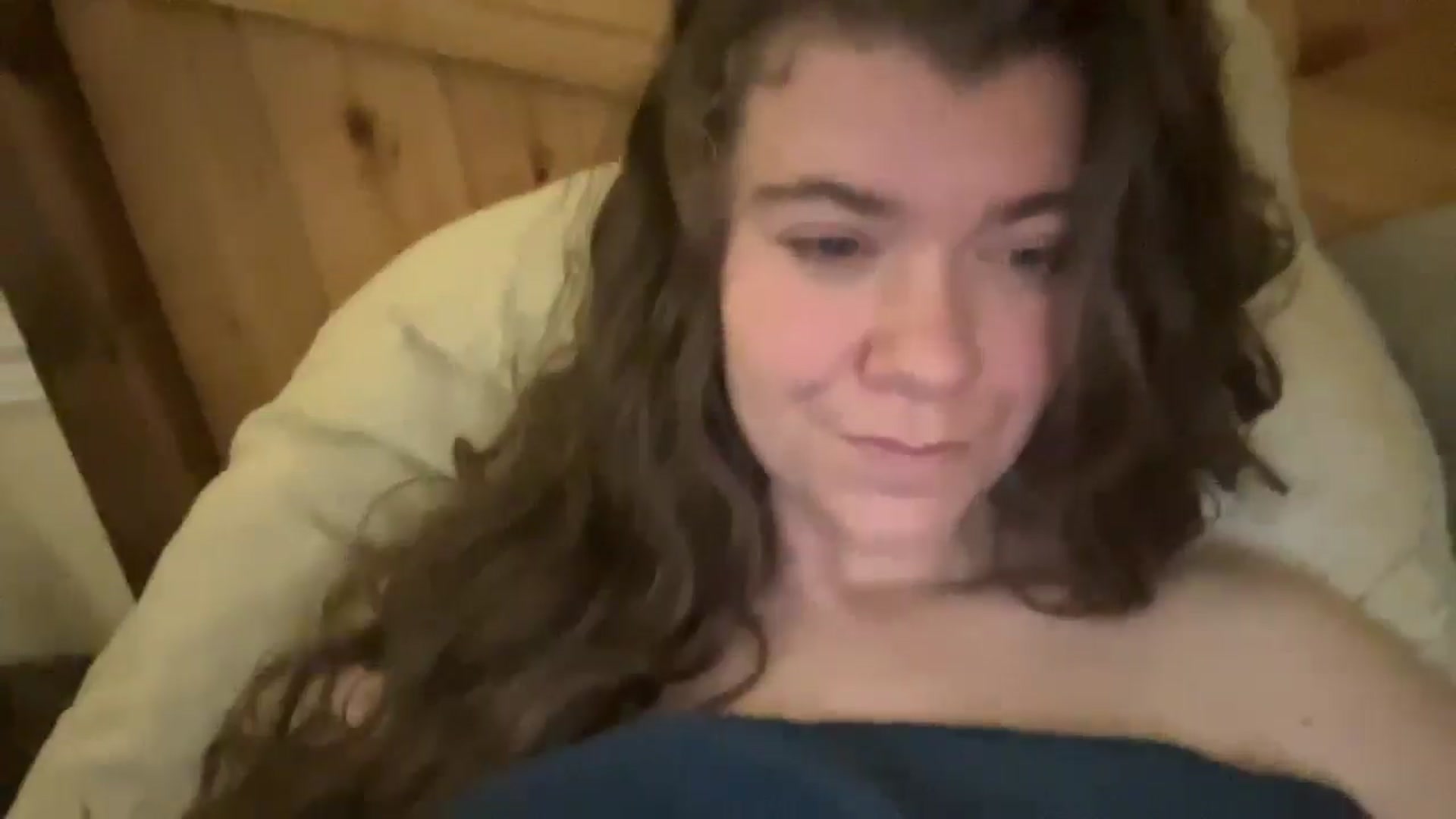 Gallery image thumbnail from Trixiegirl3's myfreecams stream on, 10/21/2025, 20:26 image 12 of 20