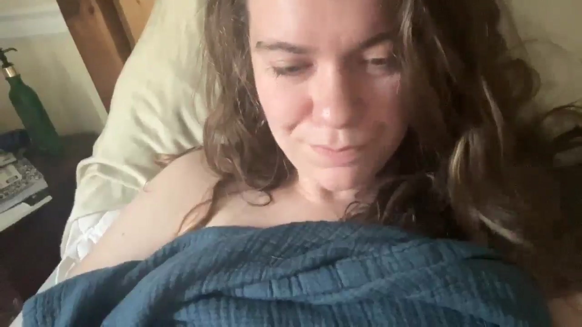 Gallery image thumbnail from Trixiegirl3's myfreecams stream on, 10/21/2025, 23:59 image 4 of 20