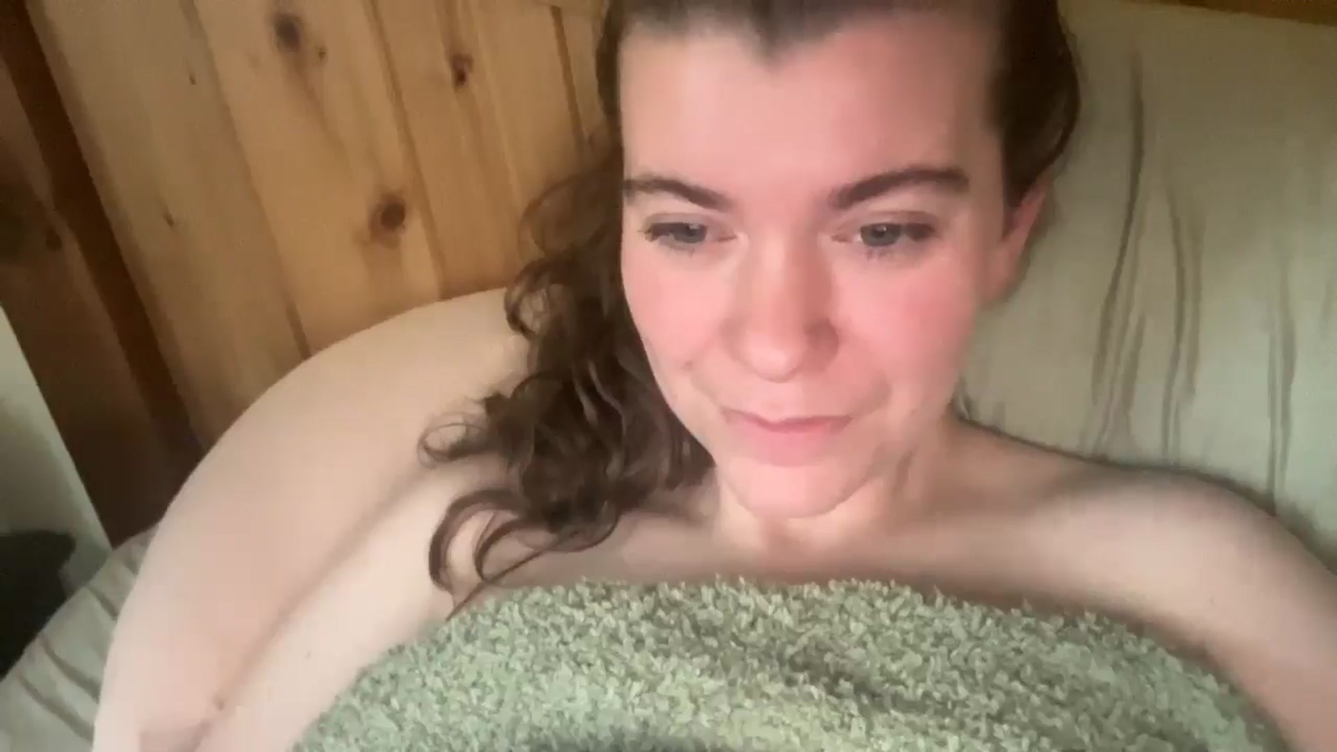 Gallery image thumbnail from Trixiegirl3's myfreecams stream on, 10/23/2025, 19:37 image 20 of 20