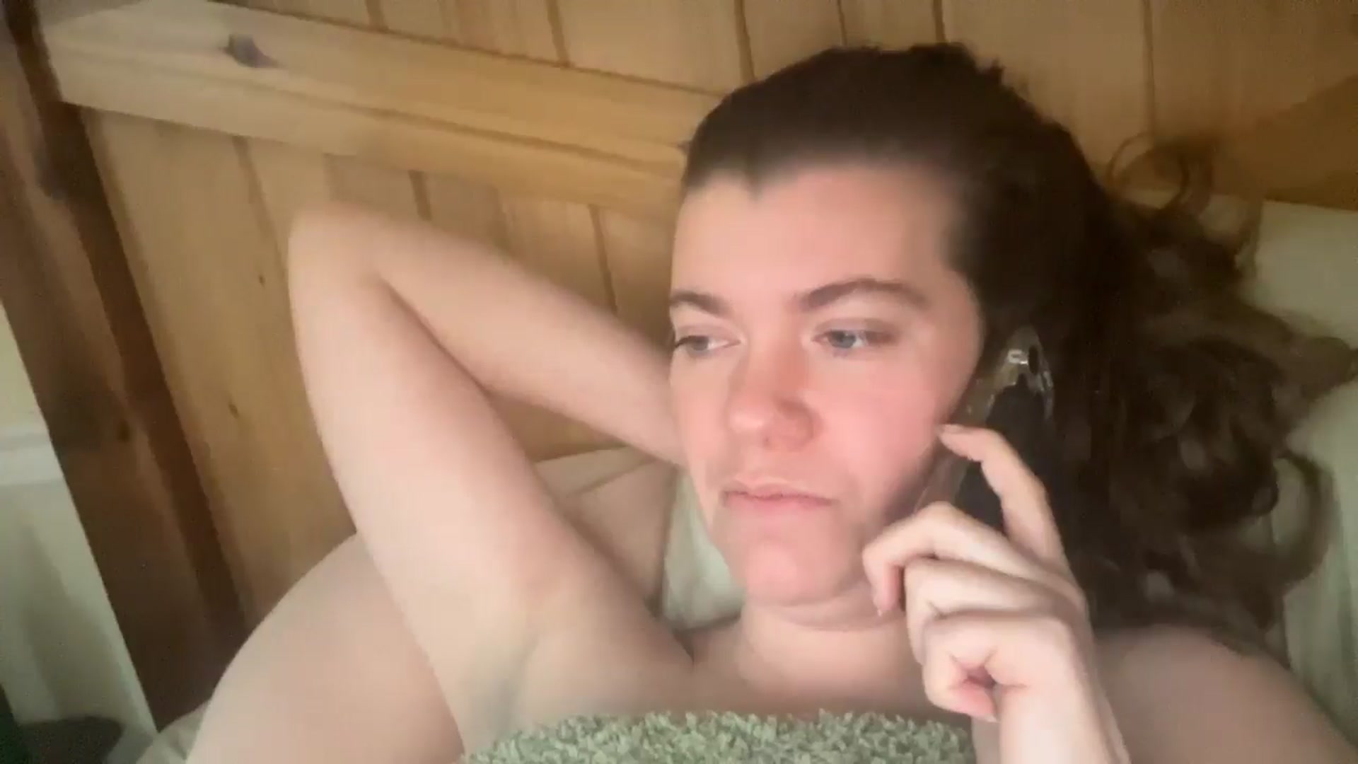 Gallery image thumbnail from Trixiegirl3's myfreecams stream on, 10/23/2025, 19:37 image 14 of 20