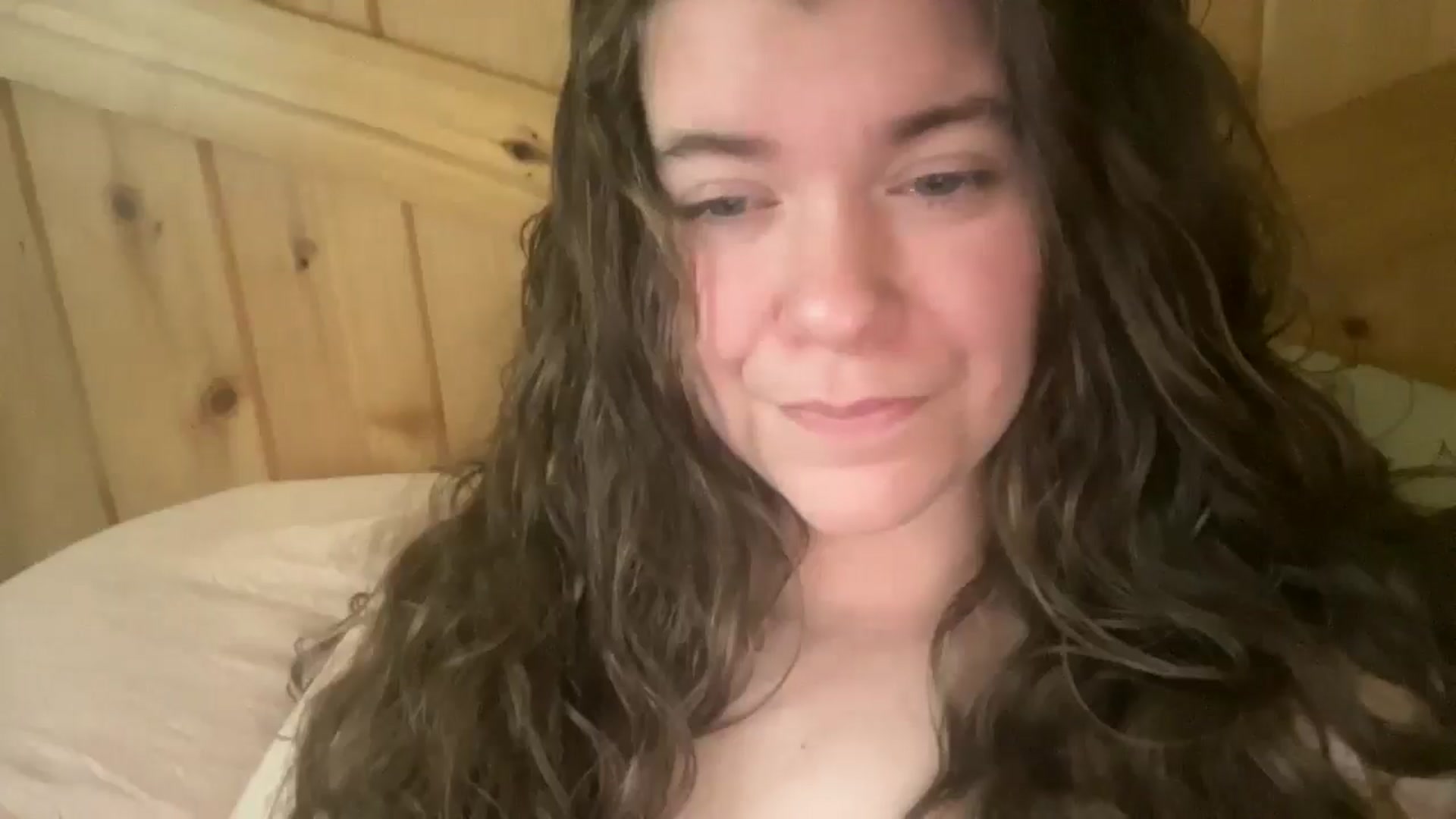 Gallery image thumbnail from Trixiegirl3's myfreecams stream on, 10/23/2025, 21:10 image 13 of 20