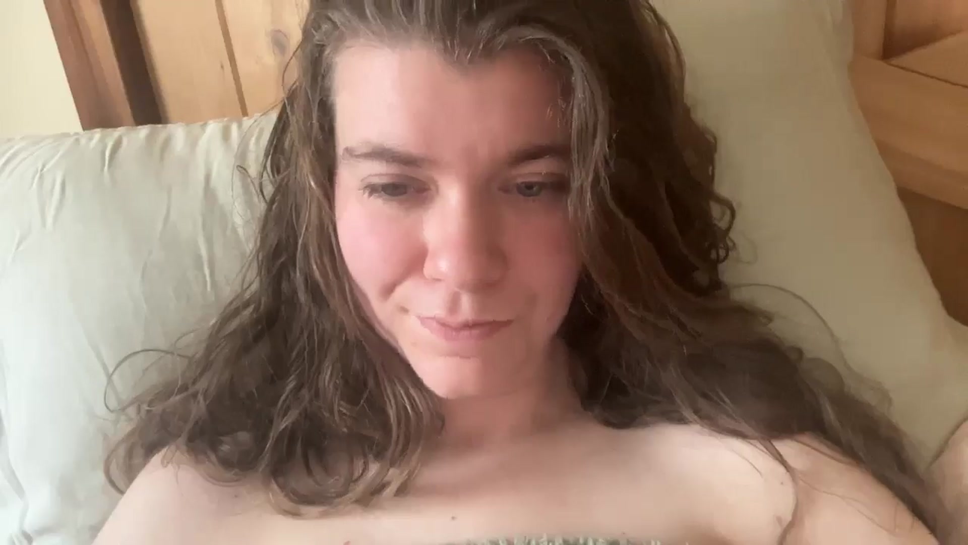 Gallery image thumbnail from Trixiegirl3's myfreecams stream on, 10/24/2025, 21:06 image 15 of 20