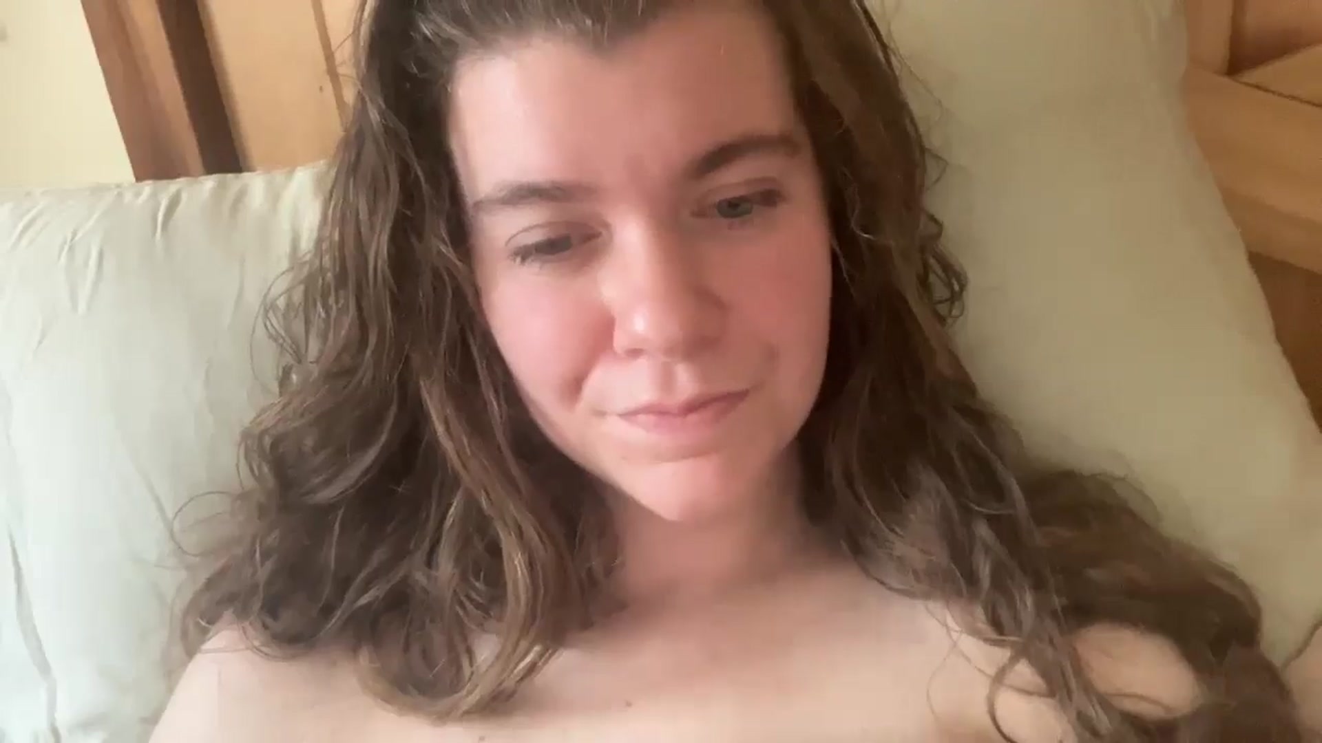 Gallery image thumbnail from Trixiegirl3's myfreecams stream on, 10/24/2025, 21:06 image 2 of 20