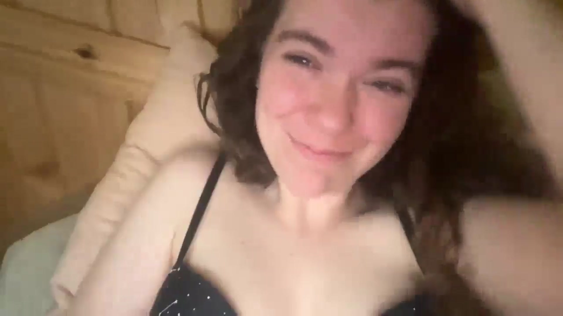 Gallery image thumbnail from Trixiegirl3's myfreecams stream on, 10/27/2025, 18:57 image 8 of 20
