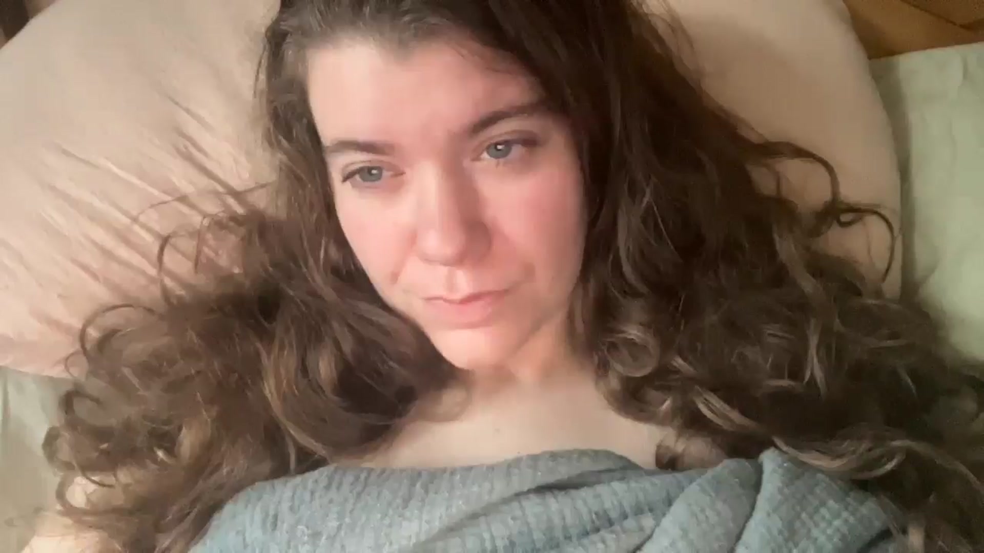 Gallery image thumbnail from Trixiegirl3's myfreecams stream on, 10/28/2025, 19:04 image 2 of 20