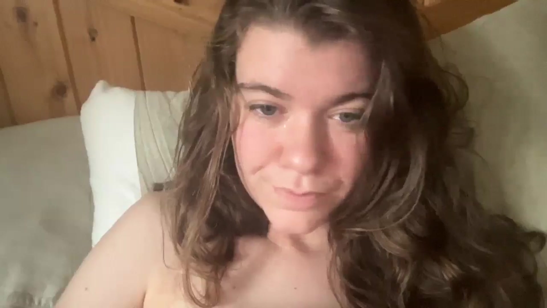 Gallery image thumbnail from Trixiegirl3's myfreecams stream on, 10/28/2025, 22:51 image 2 of 20