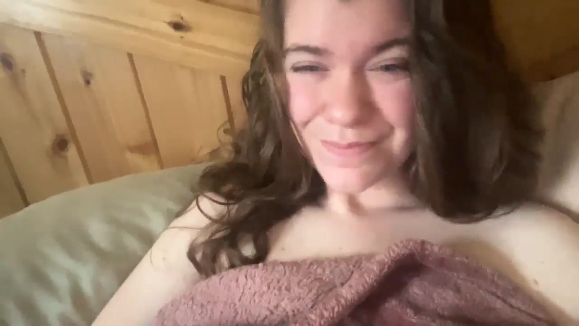 Gallery image thumbnail from Trixiegirl3's myfreecams stream on, 10/31/2025, 24:00 image 2 of 20