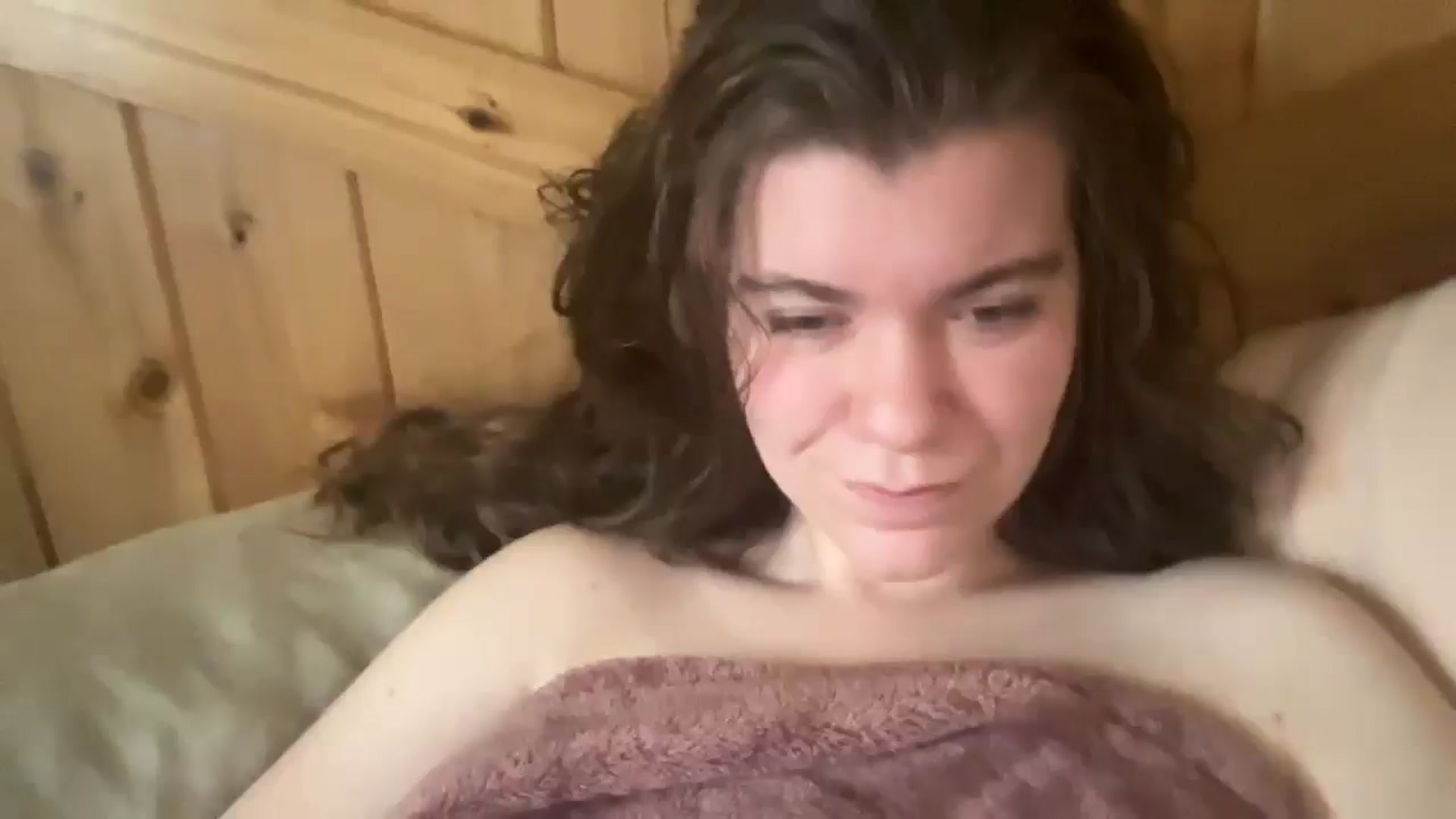 Gallery image thumbnail from Trixiegirl3's myfreecams stream on, 10/31/2025, 24:00 image 17 of 20