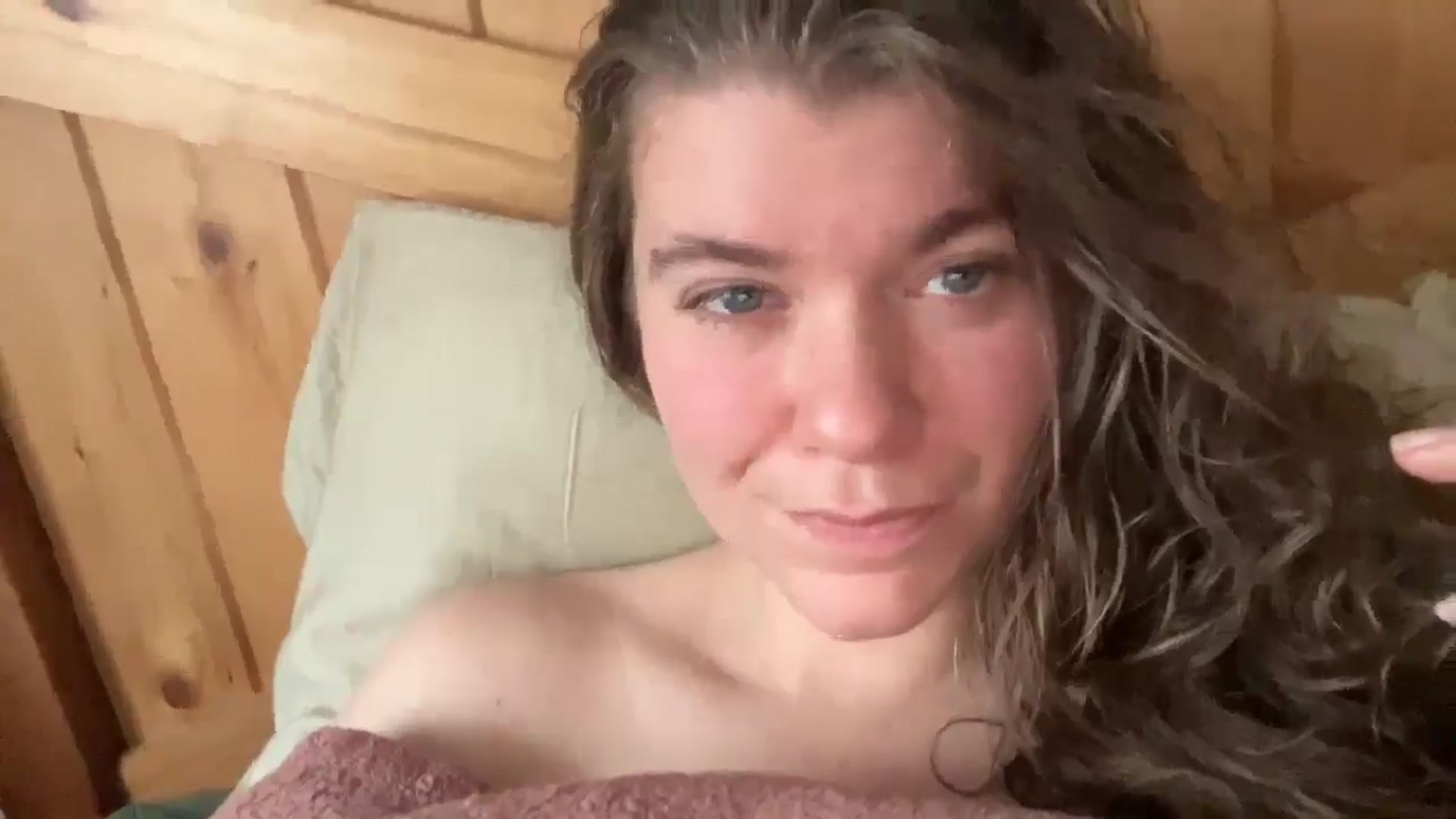 Gallery image thumbnail from Trixiegirl3's myfreecams stream on, 11/05/2025, 21:25 image 16 of 20