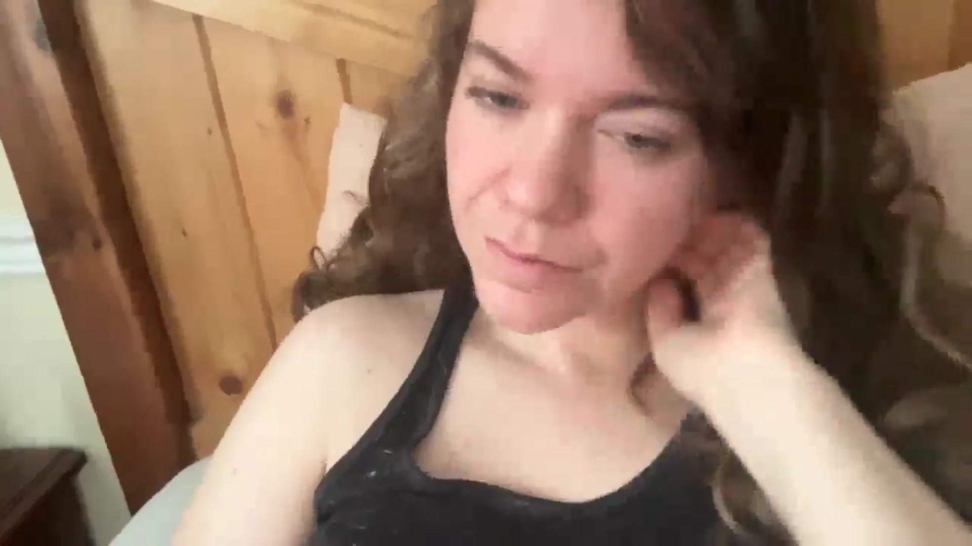Gallery image thumbnail from Trixiegirl3's myfreecams stream on, 11/10/2025, 19:29 image 4 of 20