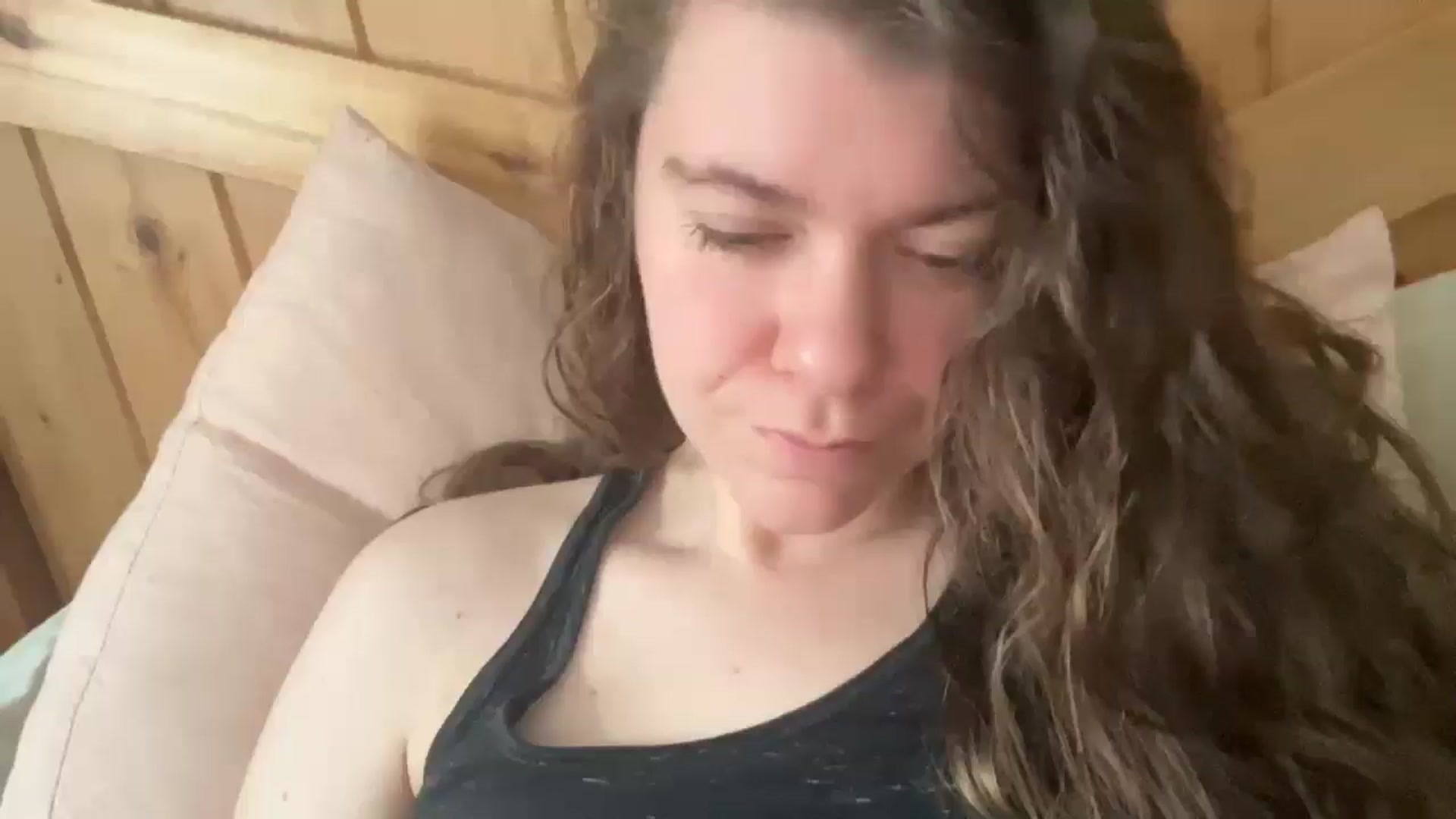 Gallery image thumbnail from Trixiegirl3's myfreecams stream on, 11/10/2025, 20:48 image 14 of 20