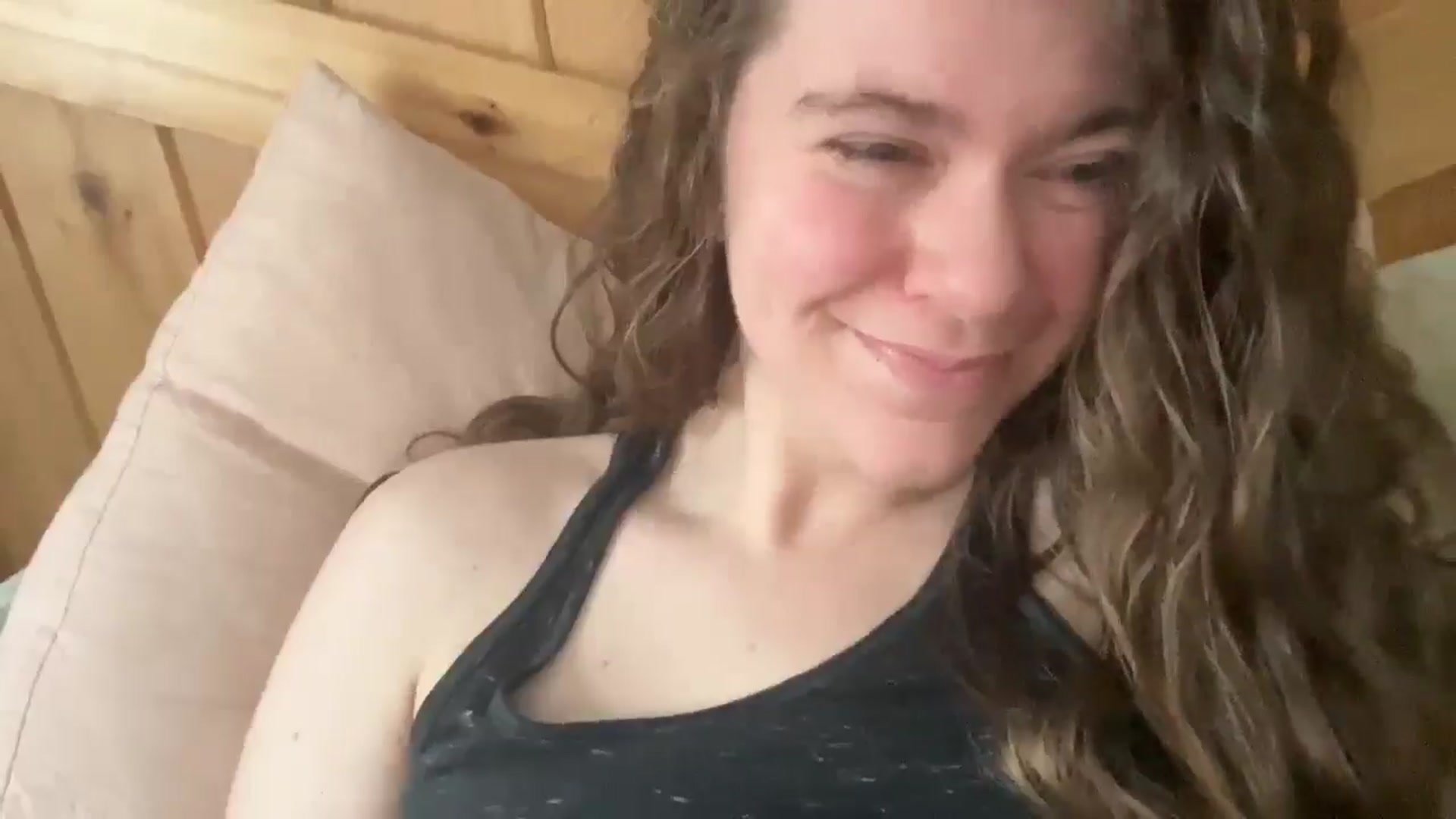 Gallery image thumbnail from Trixiegirl3's myfreecams stream on, 11/10/2025, 20:48 image 8 of 20