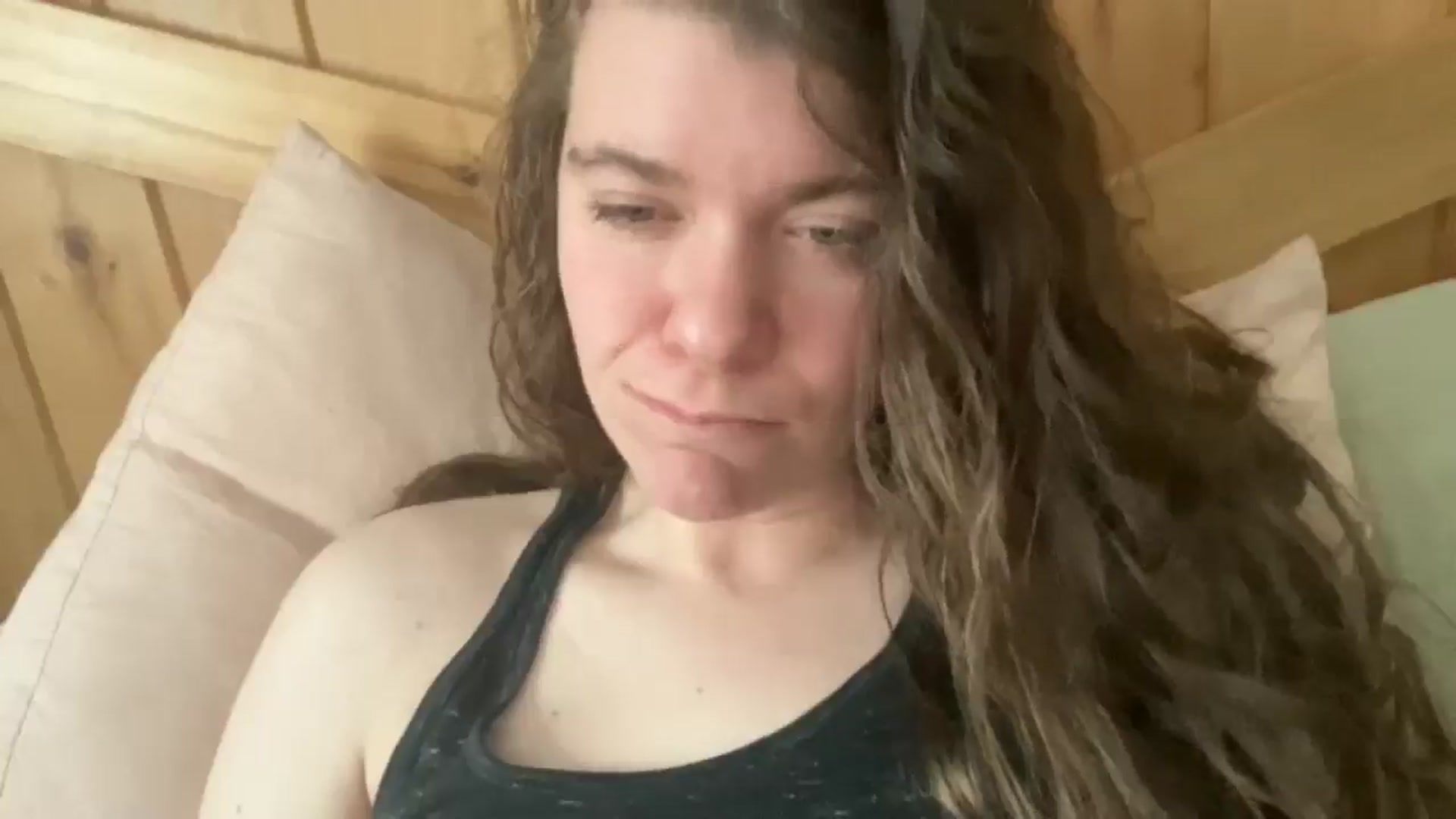 Gallery image thumbnail from Trixiegirl3's myfreecams stream on, 11/10/2025, 20:48 image 17 of 20