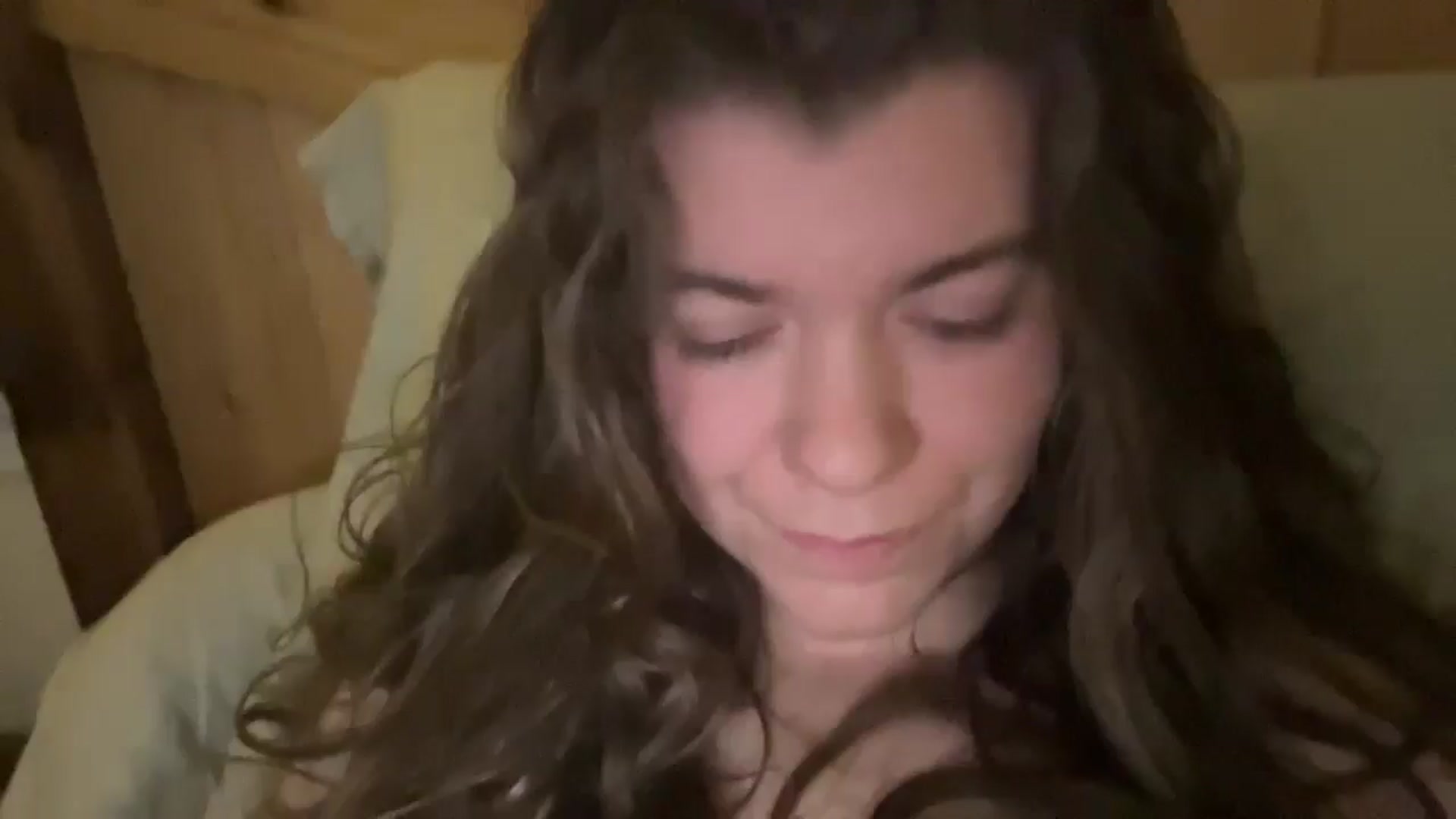 Gallery image thumbnail from Trixiegirl3's myfreecams stream on, 11/11/2025, 02:15 image 17 of 20