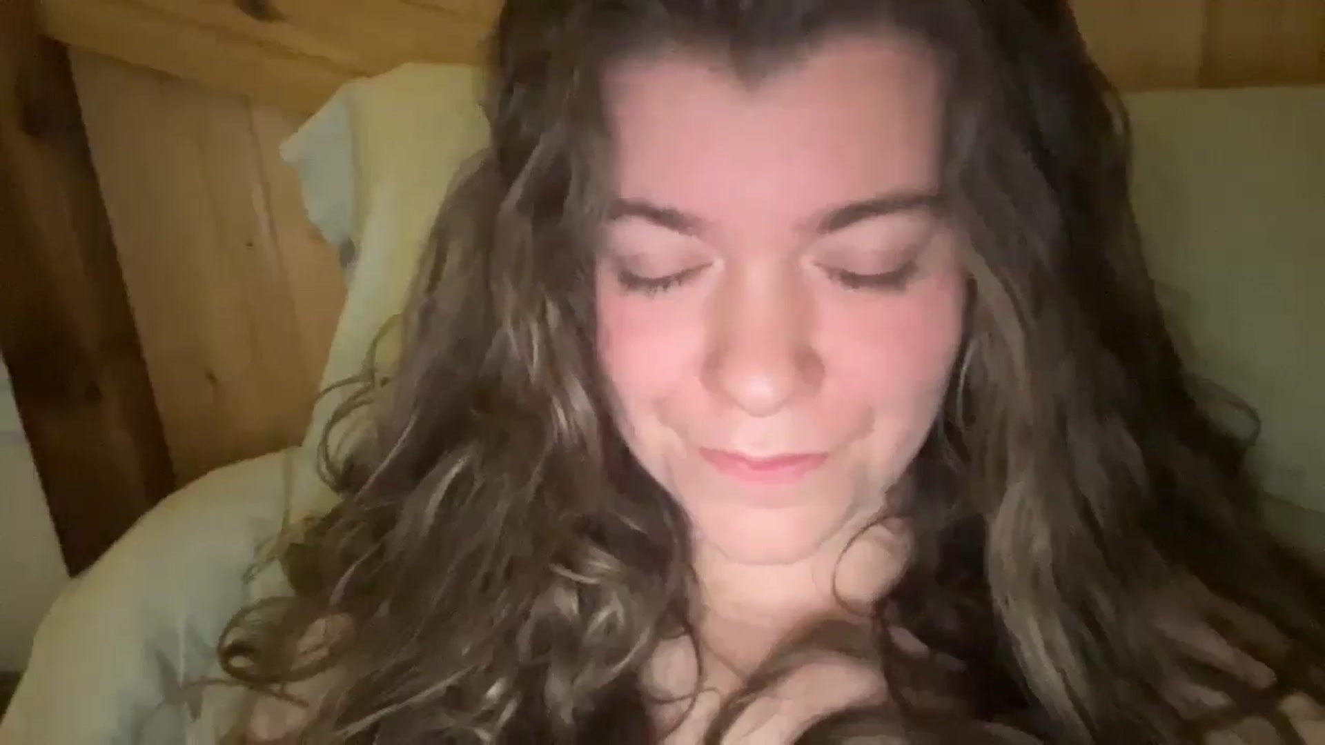 Gallery image thumbnail from Trixiegirl3's myfreecams stream on, 11/11/2025, 02:15 image 15 of 20