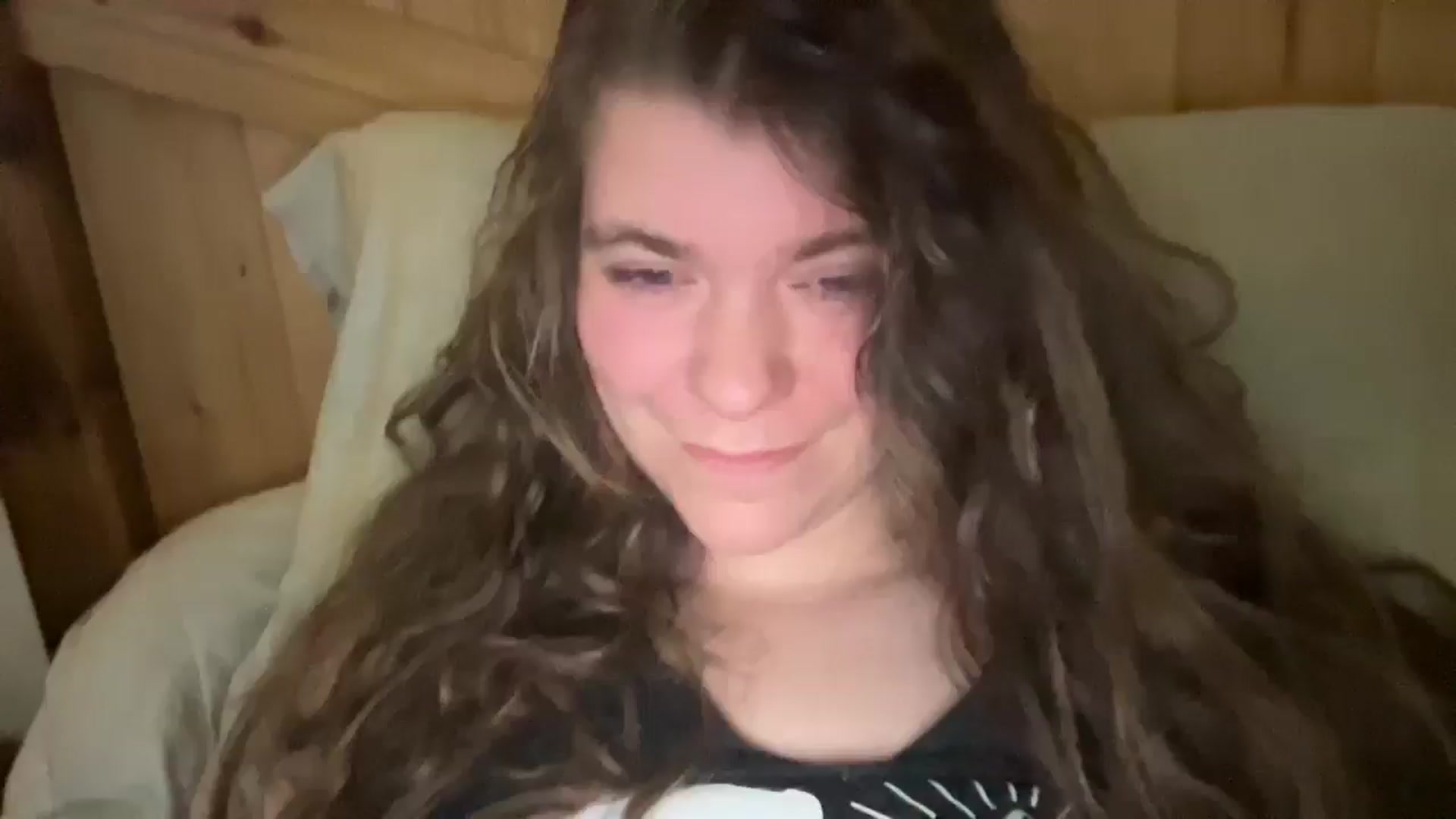 Gallery image thumbnail from Trixiegirl3's myfreecams stream on, 11/11/2025, 02:15 image 1 of 20