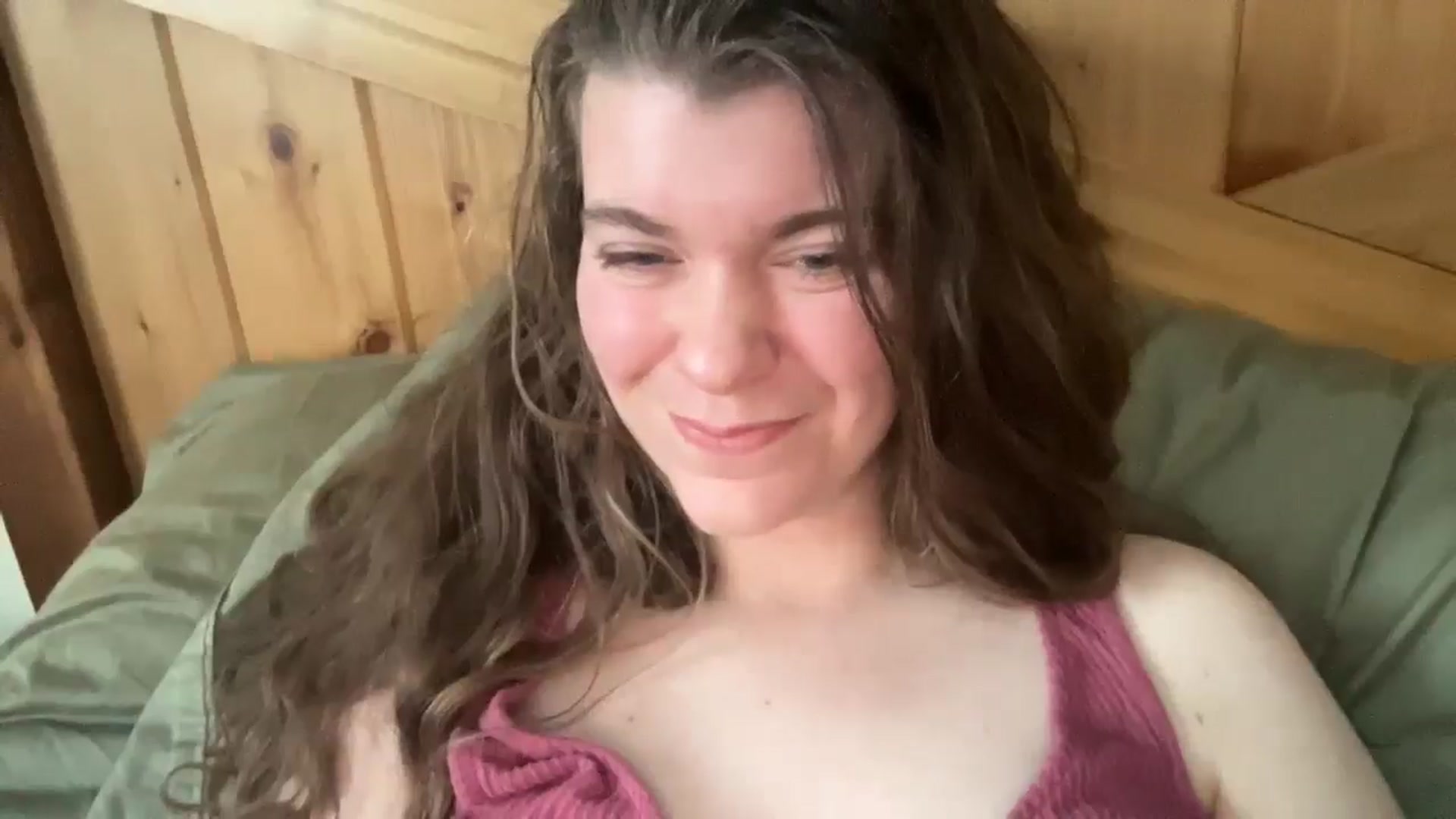 Gallery image thumbnail from Trixiegirl3's myfreecams stream on, 11/25/2025, 22:50 image 18 of 20