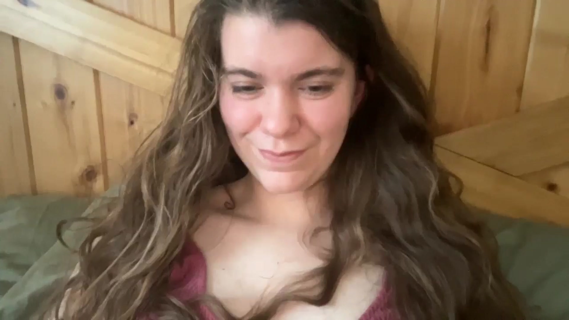 Gallery image thumbnail from Trixiegirl3's myfreecams stream on, 11/26/2025, 24:13 image 18 of 20