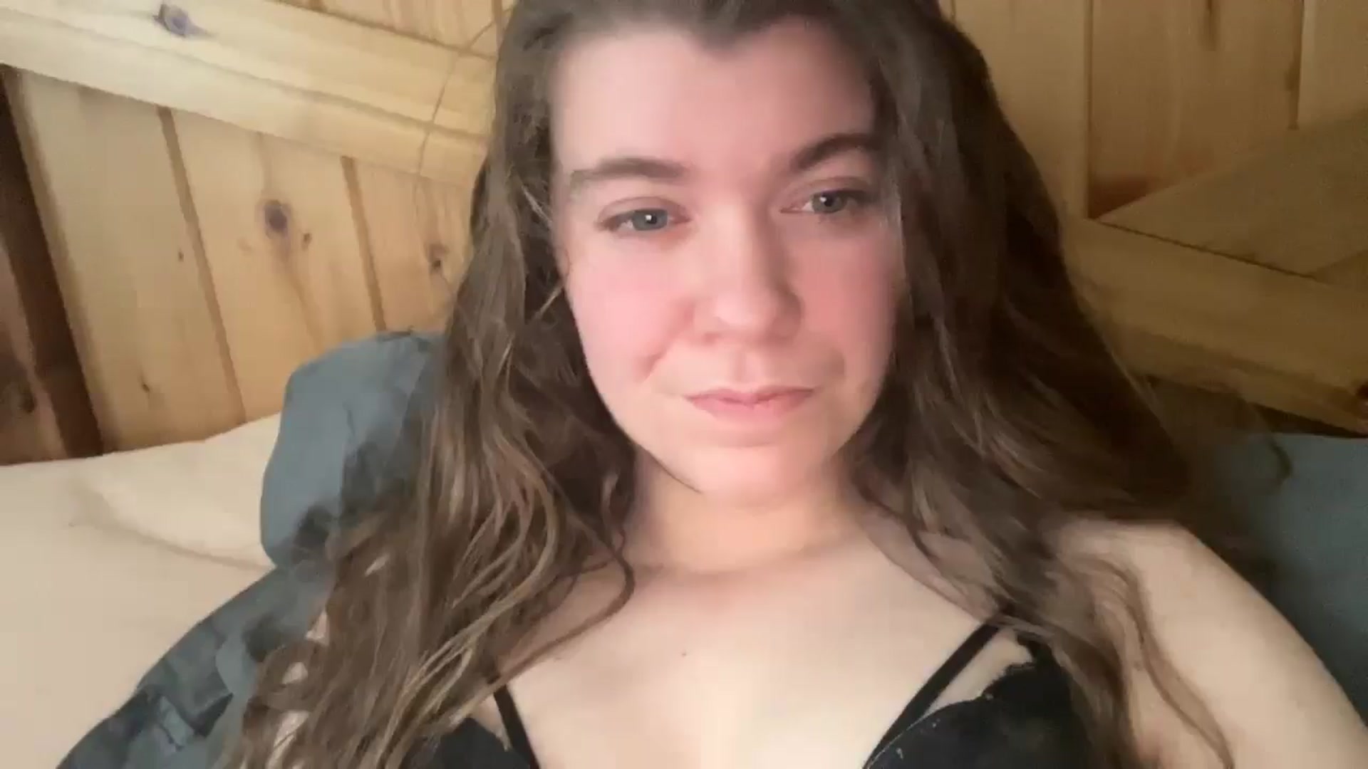 Gallery image thumbnail from Trixiegirl3's myfreecams stream on, 11/26/2025, 20:23 image 7 of 20