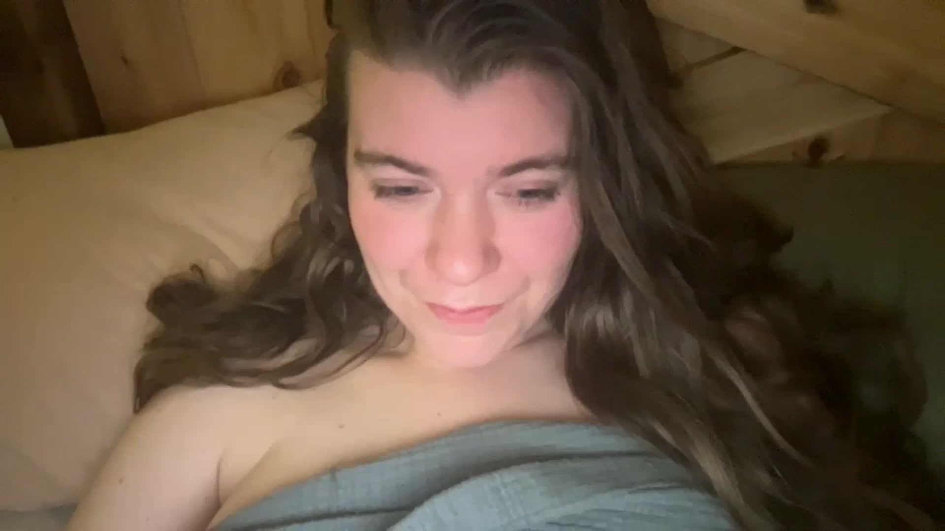 Gallery image thumbnail from Trixiegirl3's myfreecams stream on, 11/27/2025, 02:57 image 14 of 20