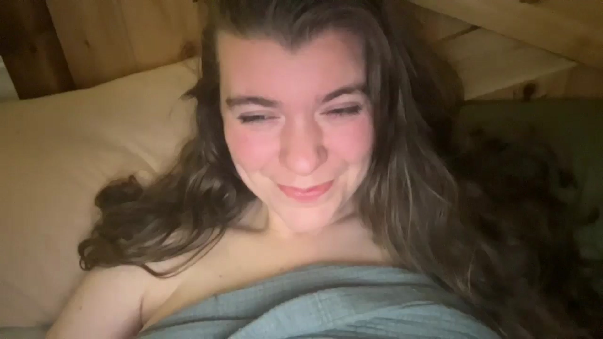 Gallery image thumbnail from Trixiegirl3's myfreecams stream on, 11/27/2025, 02:57 image 10 of 20