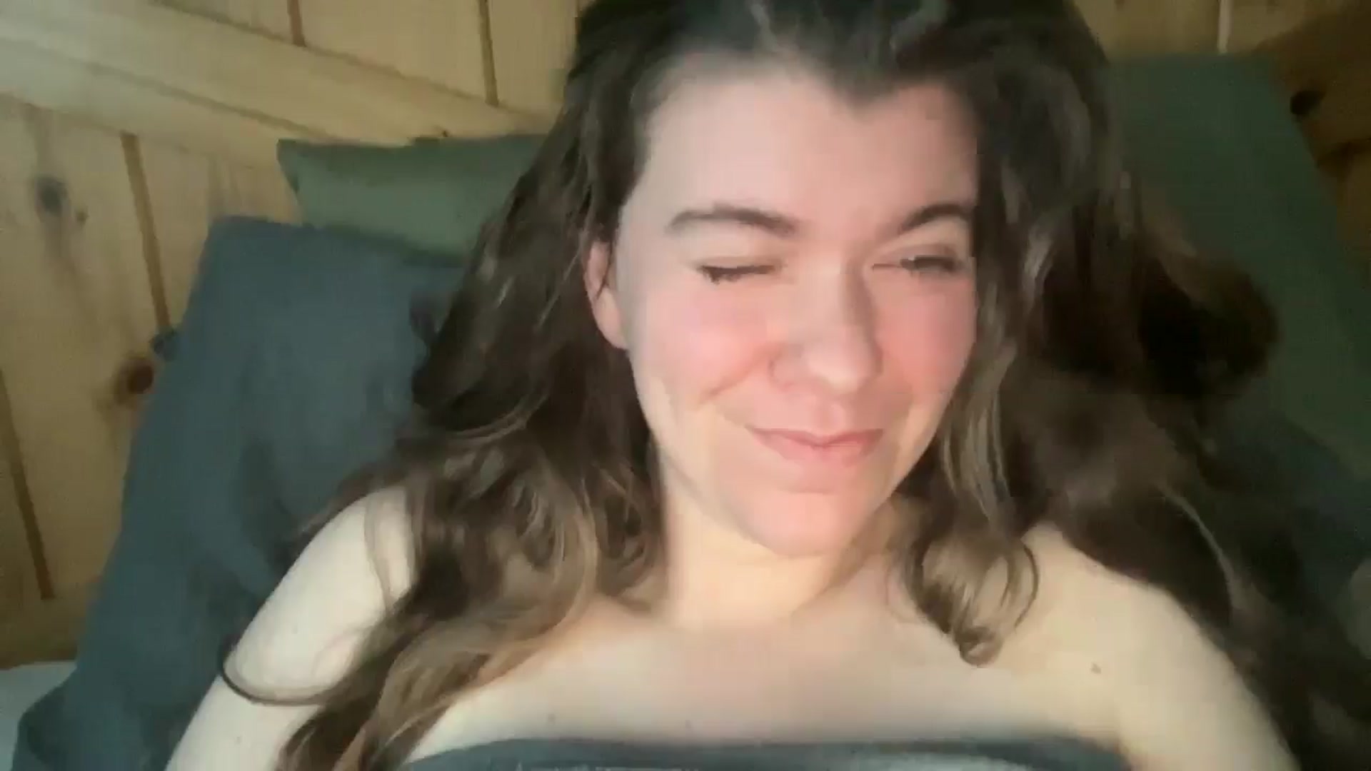 Gallery image thumbnail from Trixiegirl3's myfreecams stream on, 12/08/2025, 24:48 image 2 of 20
