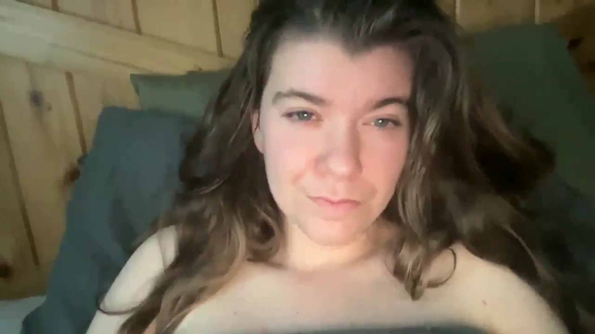 Gallery image thumbnail from Trixiegirl3's myfreecams stream on, 12/08/2025, 24:48 image 3 of 20