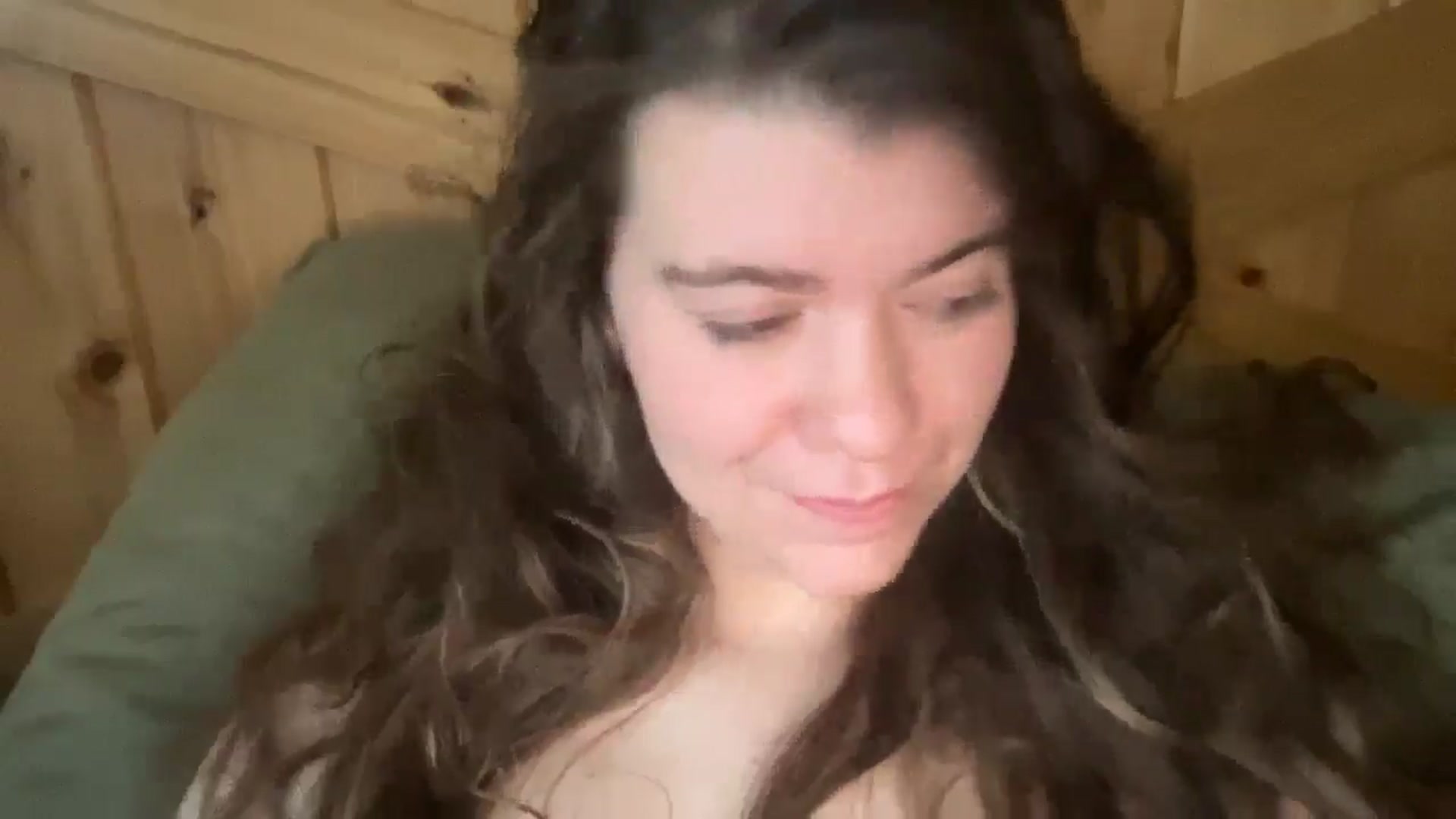 Gallery image thumbnail from Trixiegirl3's myfreecams stream on, 12/11/2025, 20:11 image 10 of 20