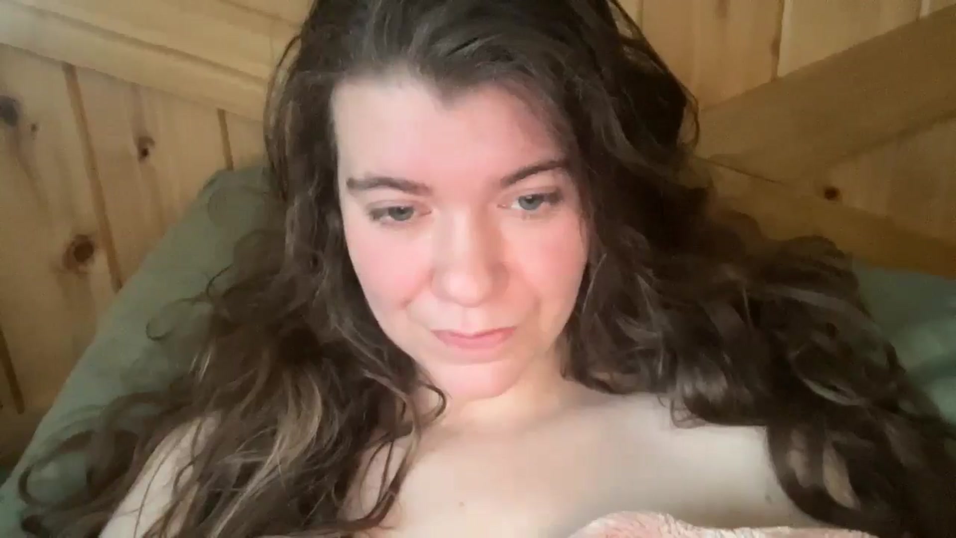 Gallery image thumbnail from Trixiegirl3's myfreecams stream on, 12/11/2025, 20:11 image 17 of 20