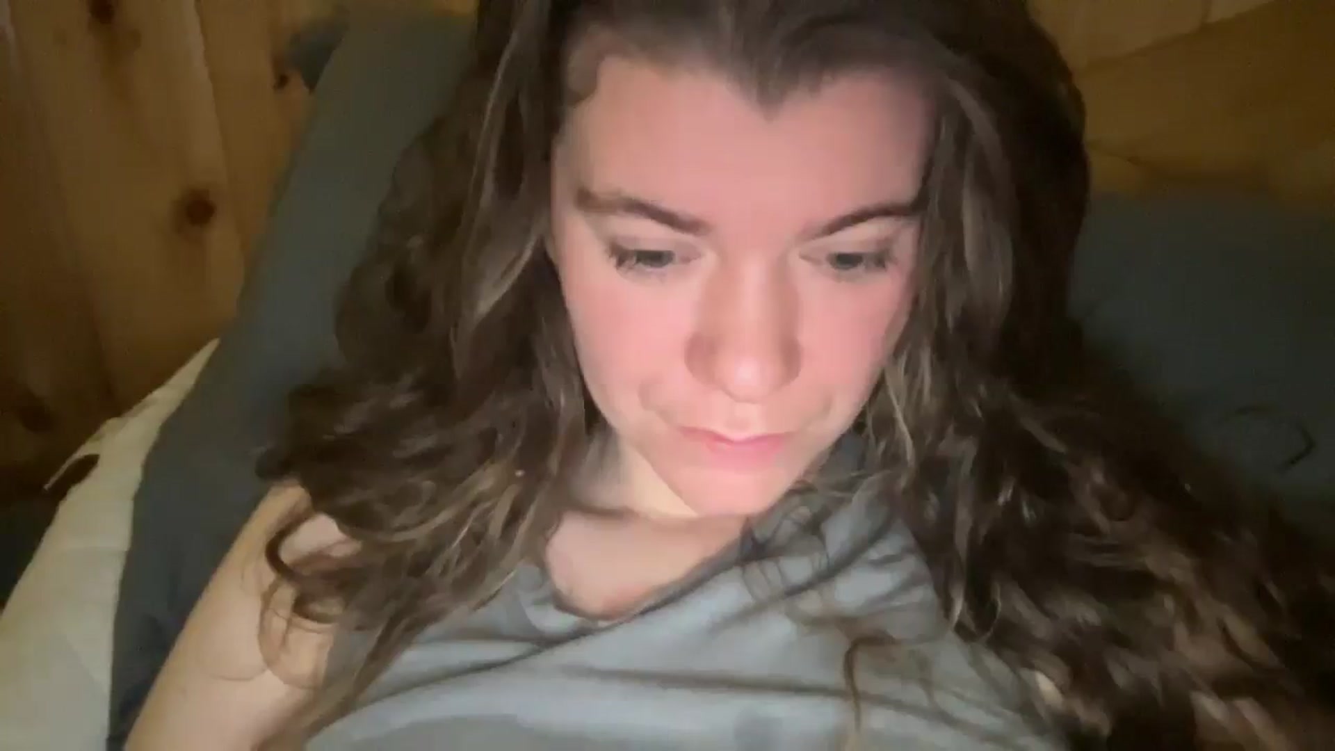 Gallery image thumbnail from Trixiegirl3's myfreecams stream on, 12/29/2025, 20:01 image 15 of 20