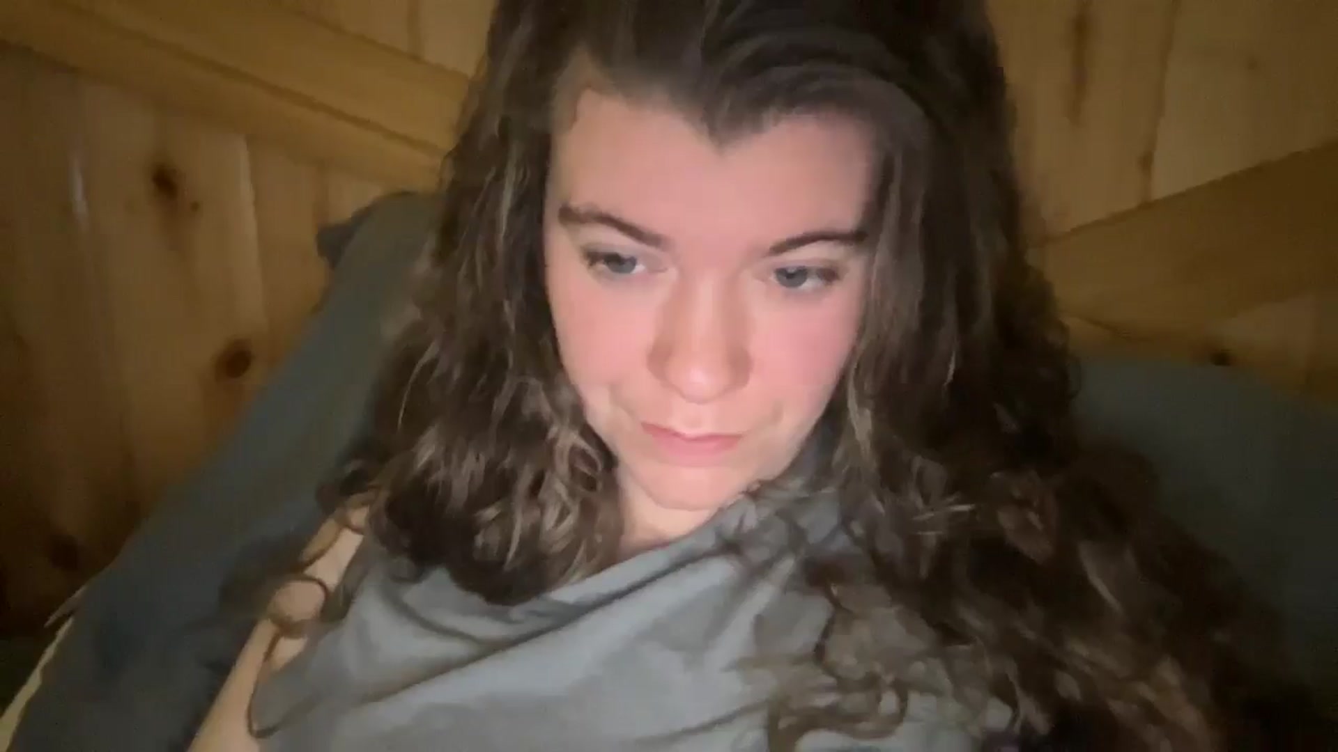 Gallery image thumbnail from Trixiegirl3's myfreecams stream on, 12/29/2025, 20:01 image 4 of 20