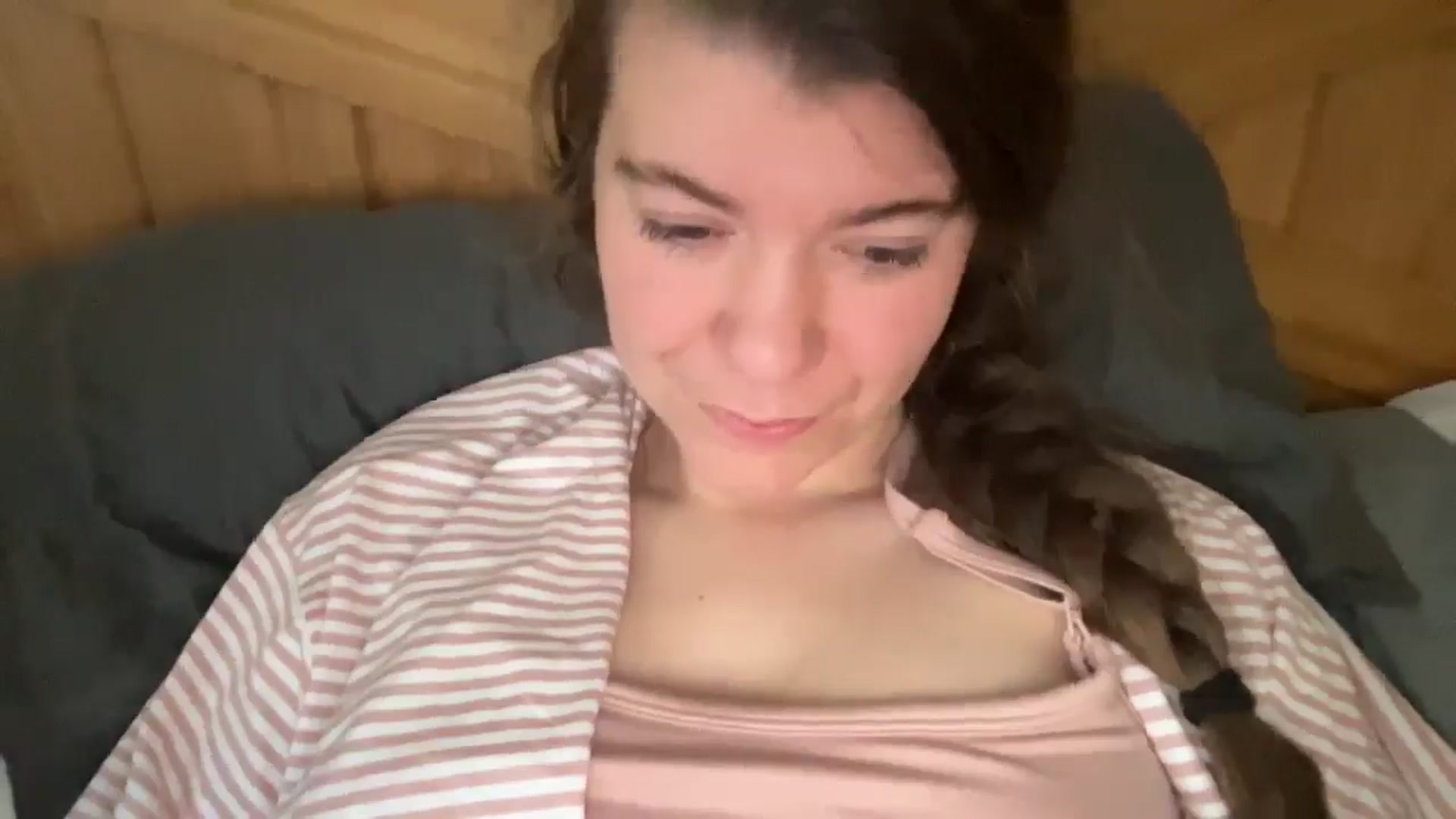 Gallery image thumbnail from Trixiegirl3's myfreecams stream on, 01/11/2026, 19:54 image 5 of 20
