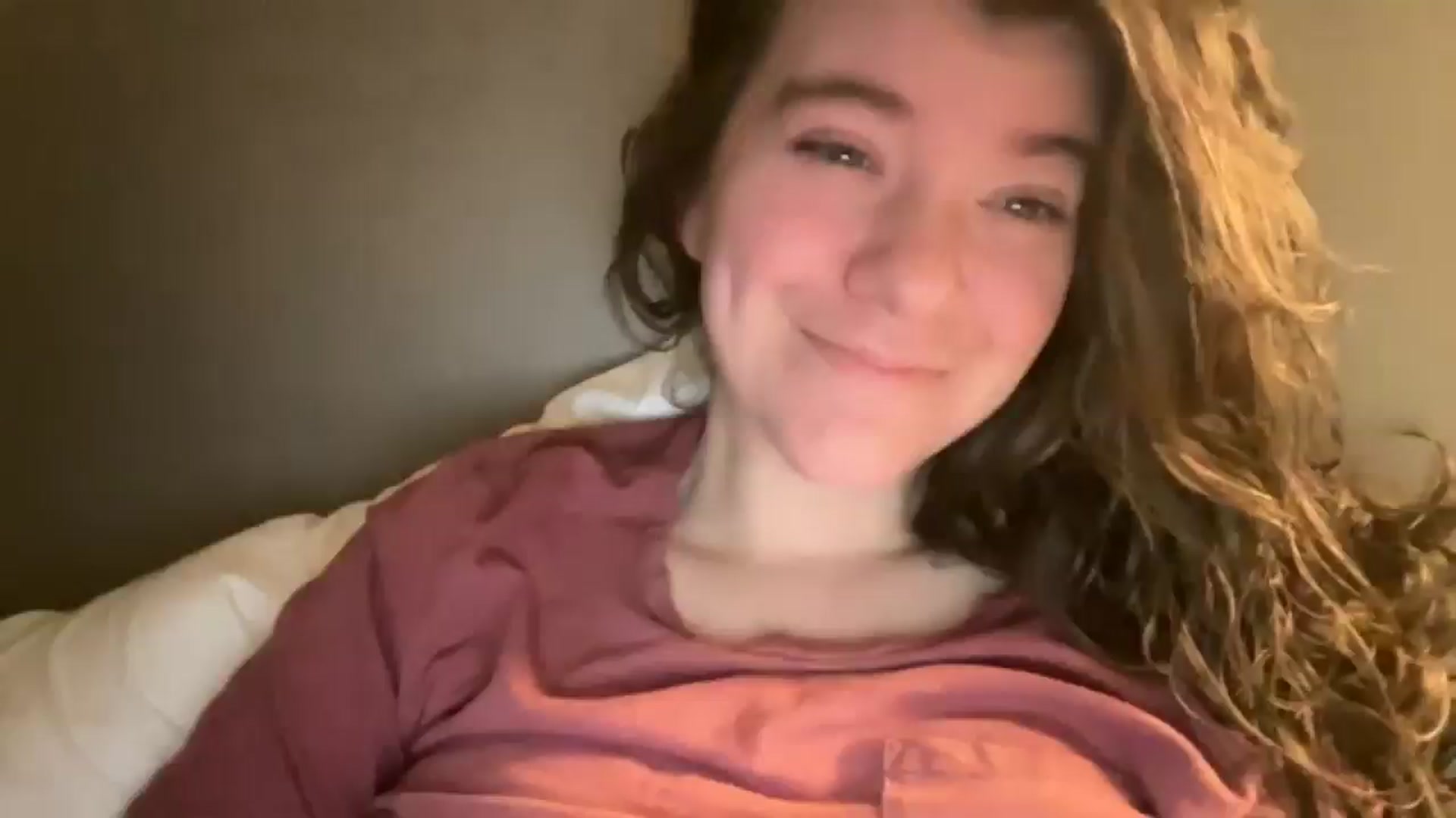 Gallery image thumbnail from Trixiegirl3's myfreecams stream on, 01/15/2026, 17:42 image 1 of 20