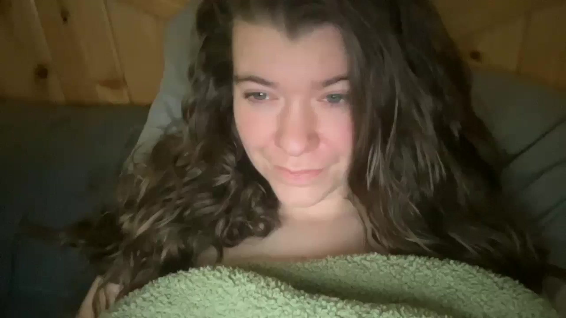 Gallery image thumbnail from Trixiegirl3's myfreecams stream on, 01/16/2026, 01:52 image 7 of 20