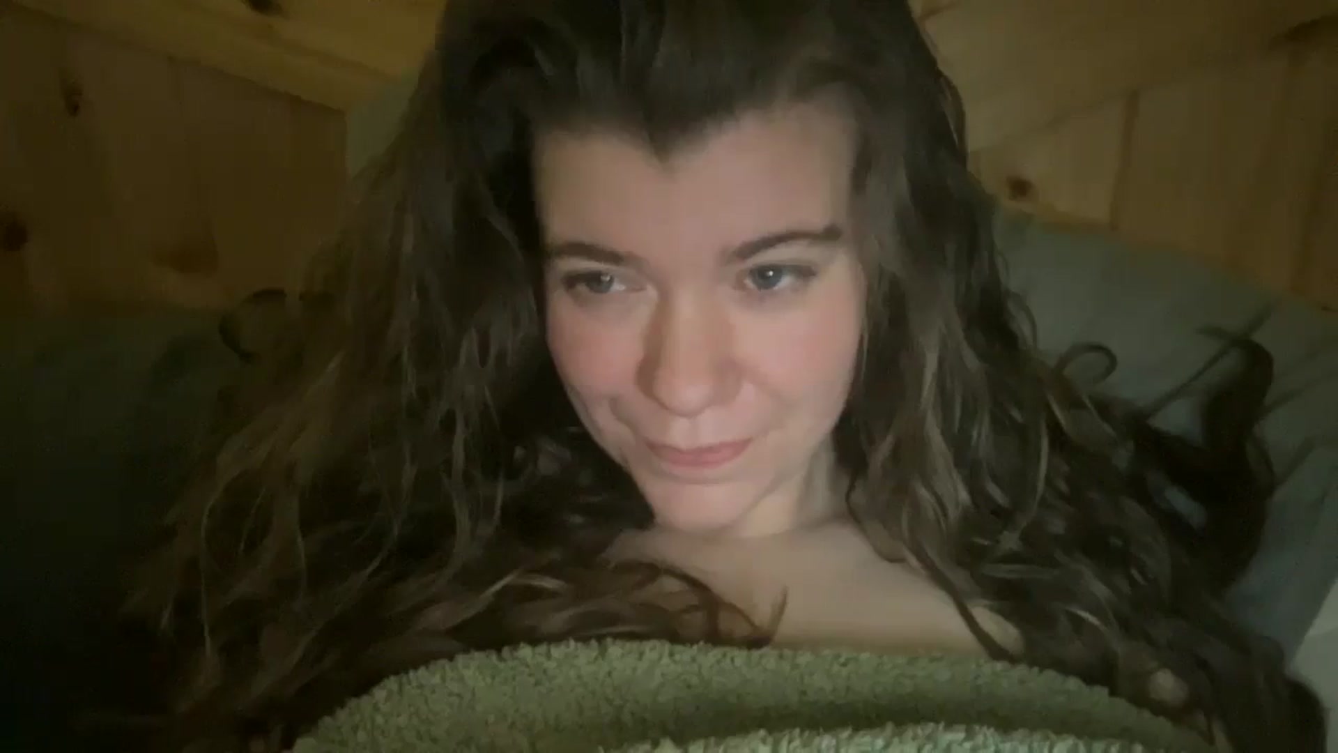Gallery image thumbnail from Trixiegirl3's myfreecams stream on, 01/16/2026, 01:52 image 19 of 20