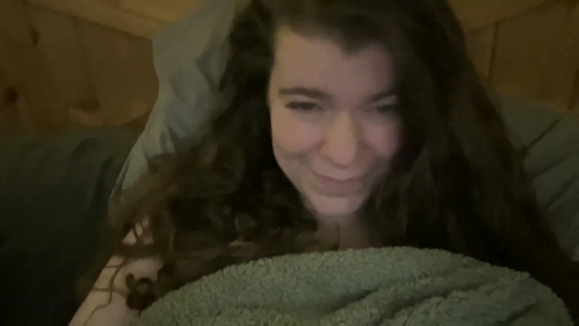 Gallery image thumbnail from Trixiegirl3's myfreecams stream on, 01/16/2026, 01:52 image 11 of 20