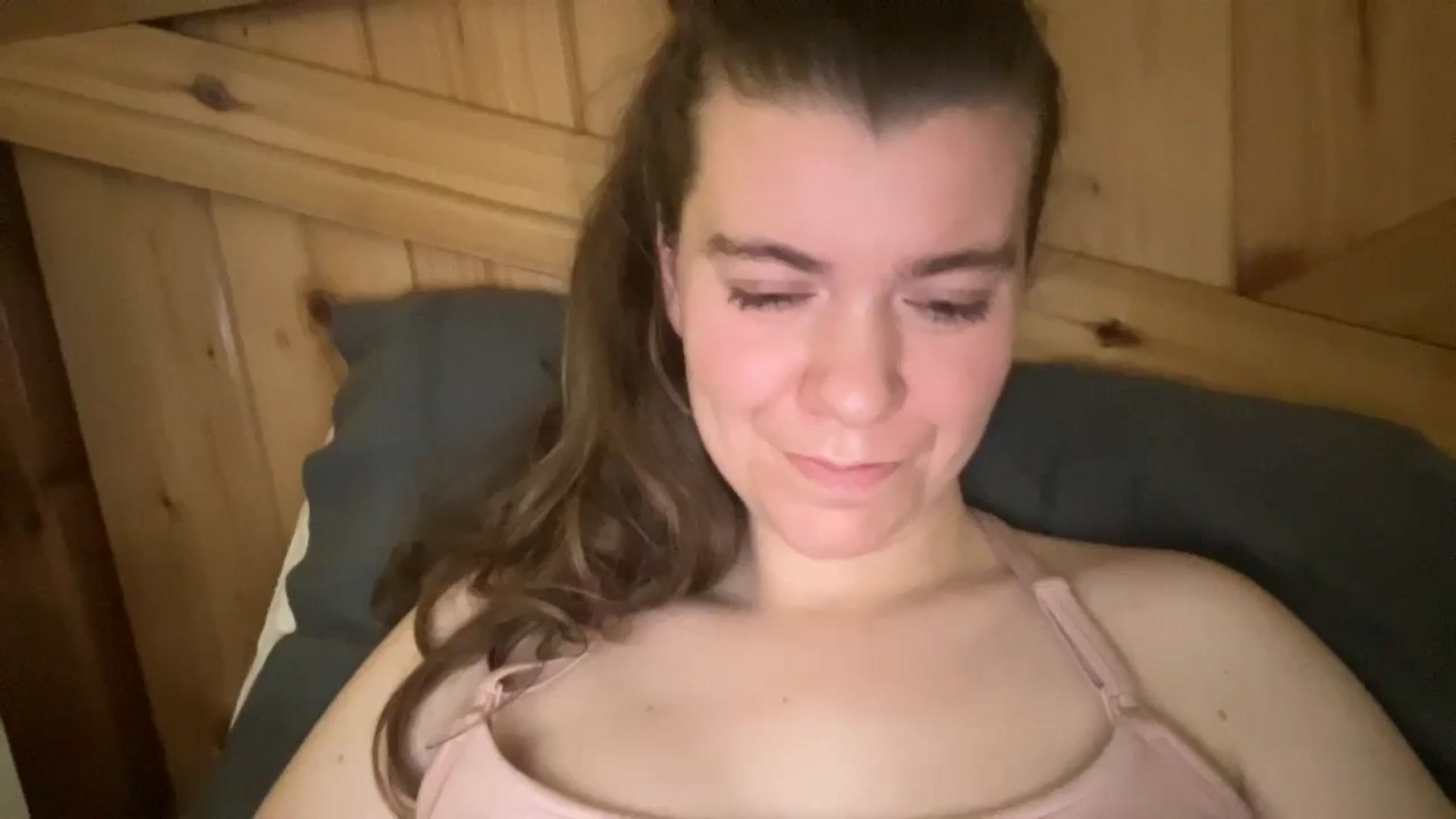 Gallery image thumbnail from Trixiegirl3's myfreecams stream on, 01/17/2026, 22:33 image 8 of 20