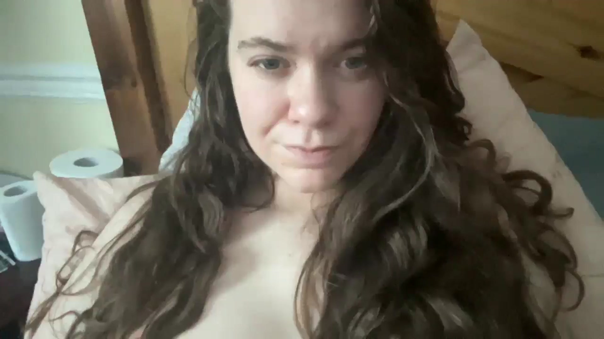 Gallery image thumbnail from Trixiegirl3's myfreecams stream on, 02/03/2026, 01:32 image 16 of 20