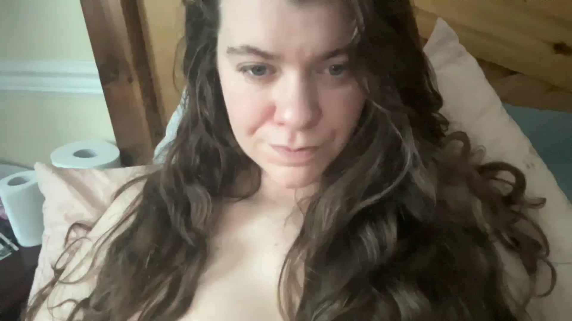 Gallery image thumbnail from Trixiegirl3's myfreecams stream on, 02/03/2026, 01:32 image 14 of 20