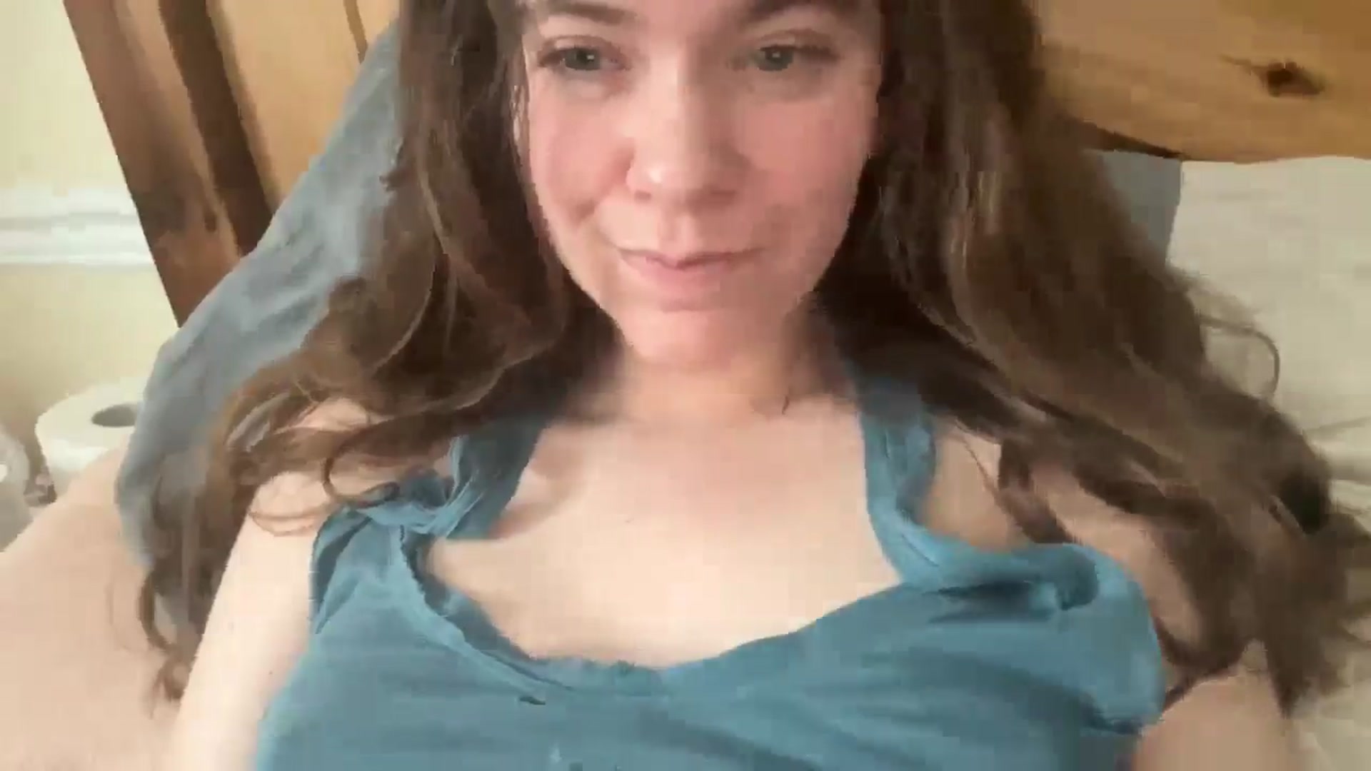Gallery image thumbnail from Trixiegirl3's myfreecams stream on, 02/03/2026, 21:20 image 10 of 20