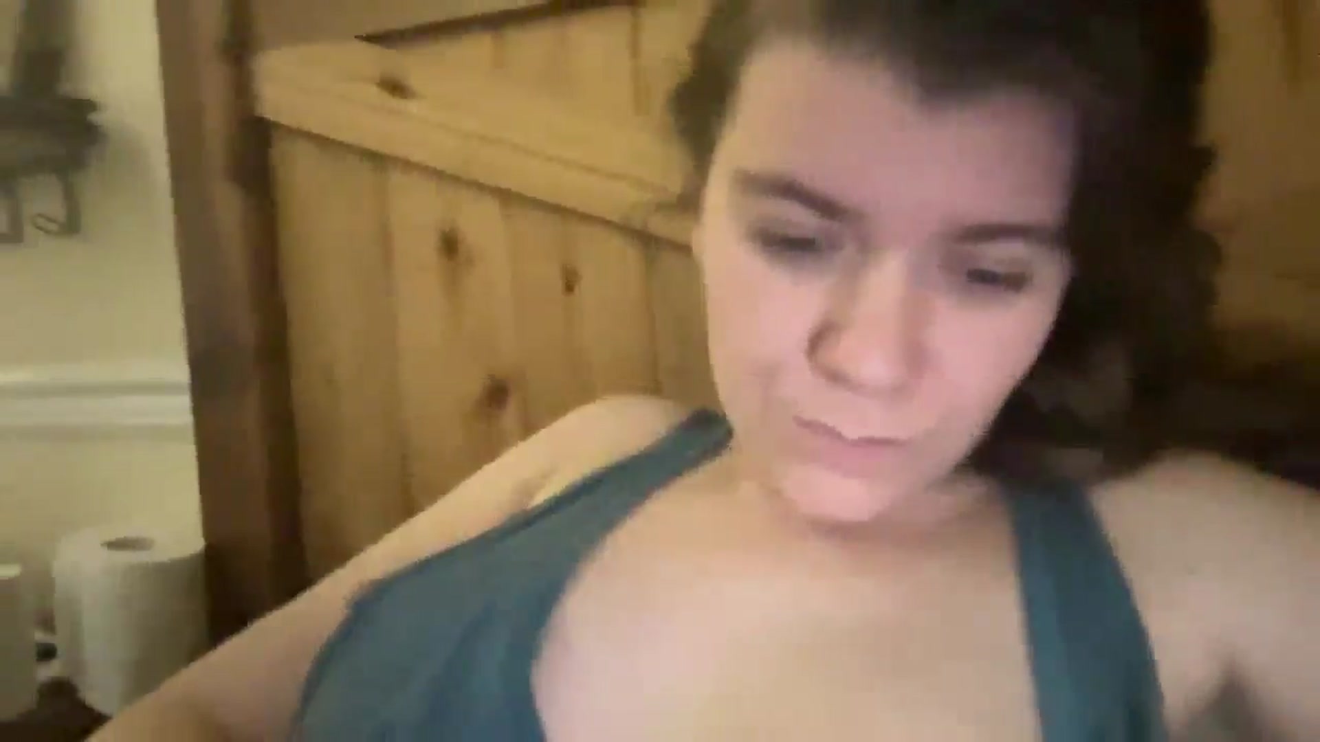 Gallery image thumbnail from Trixiegirl3's myfreecams stream on, 02/04/2026, 22:06 image 16 of 20