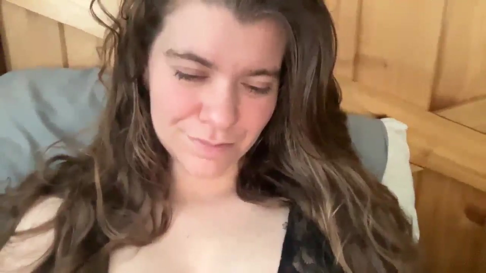 Gallery image thumbnail from Trixiegirl3's myfreecams stream on, 02/06/2026, 20:53 image 13 of 20