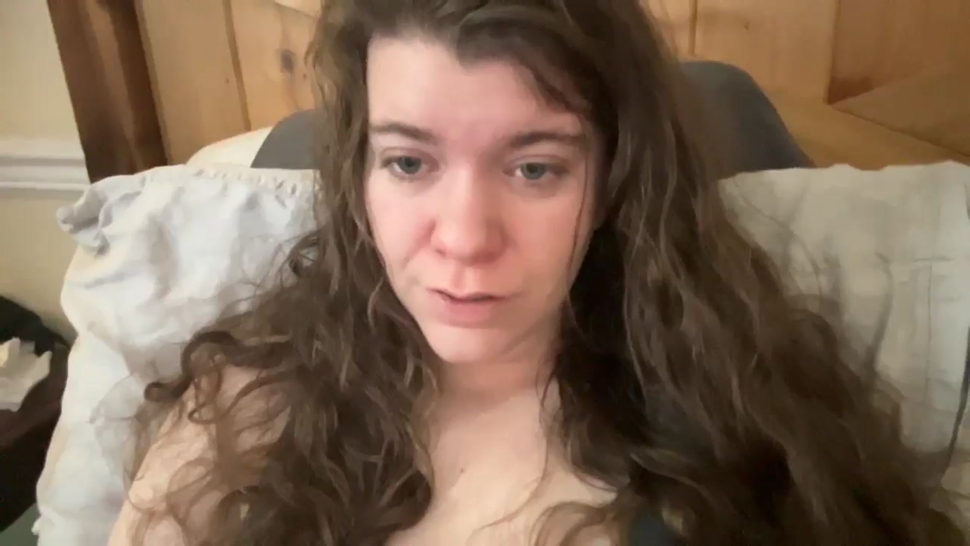 Gallery image thumbnail from Trixiegirl3's myfreecams stream on, 02/11/2026, 24:29 image 16 of 20